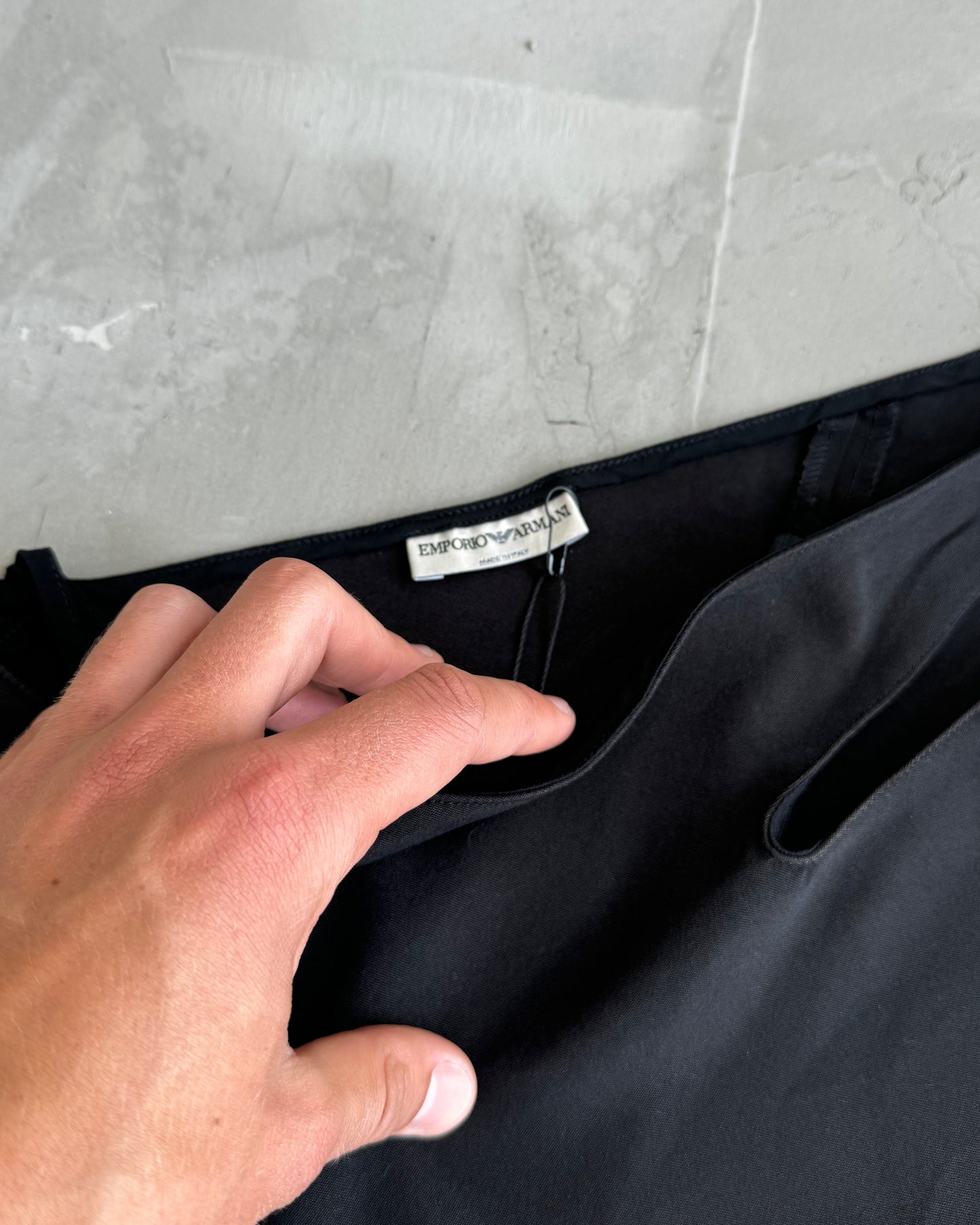 EMPORIO ARMANI SS03 ASYMMETRIC BANDEAU KNOT TOP - M