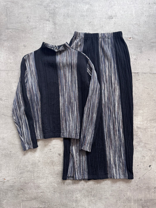 Issey Miyake Hai Sporting Gear Ribbed Stripe Detail Two Piece | Medium, Multicoloured