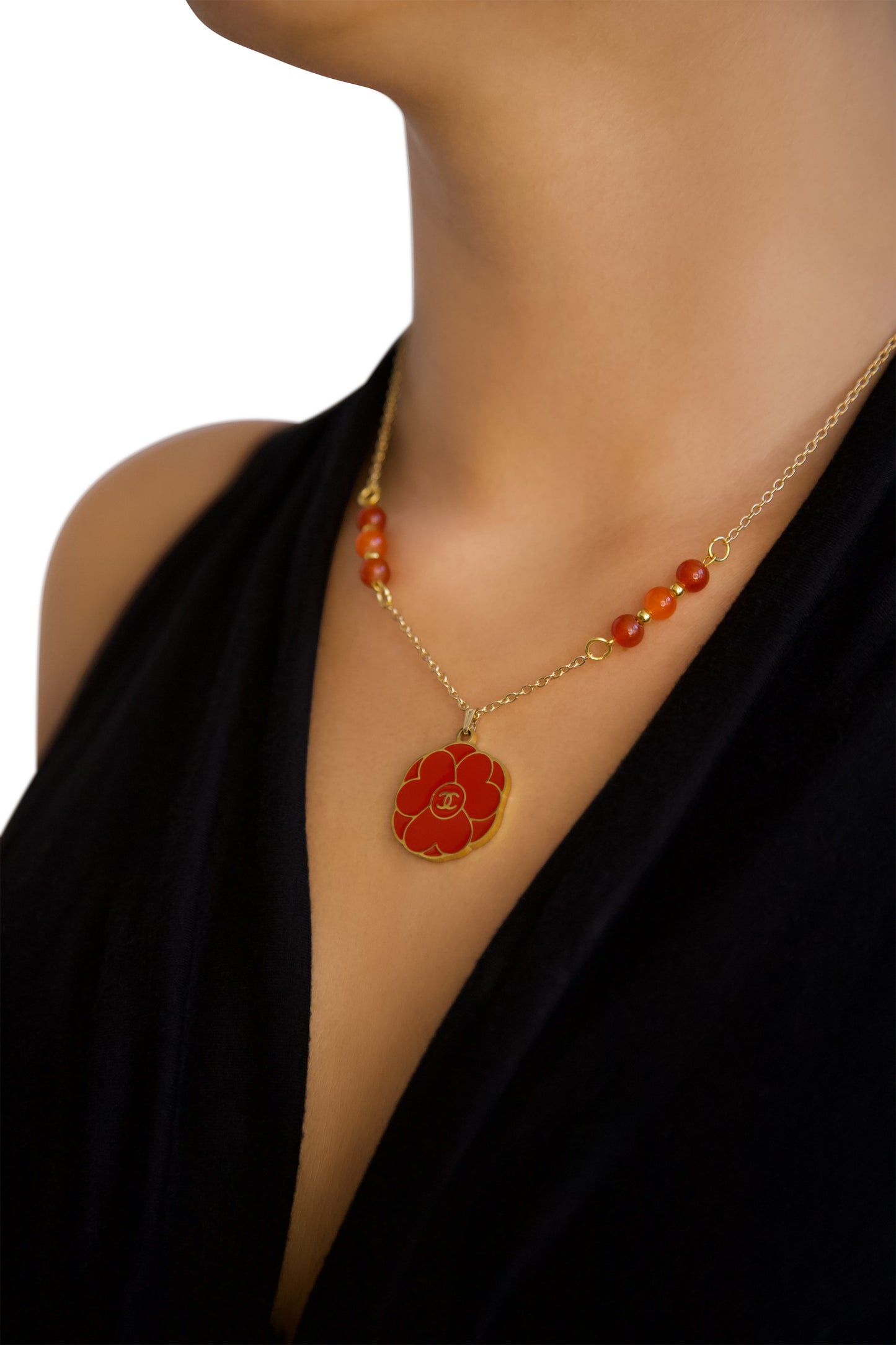VT Rework : Reworked Chanel Camelia Beaded Necklace
