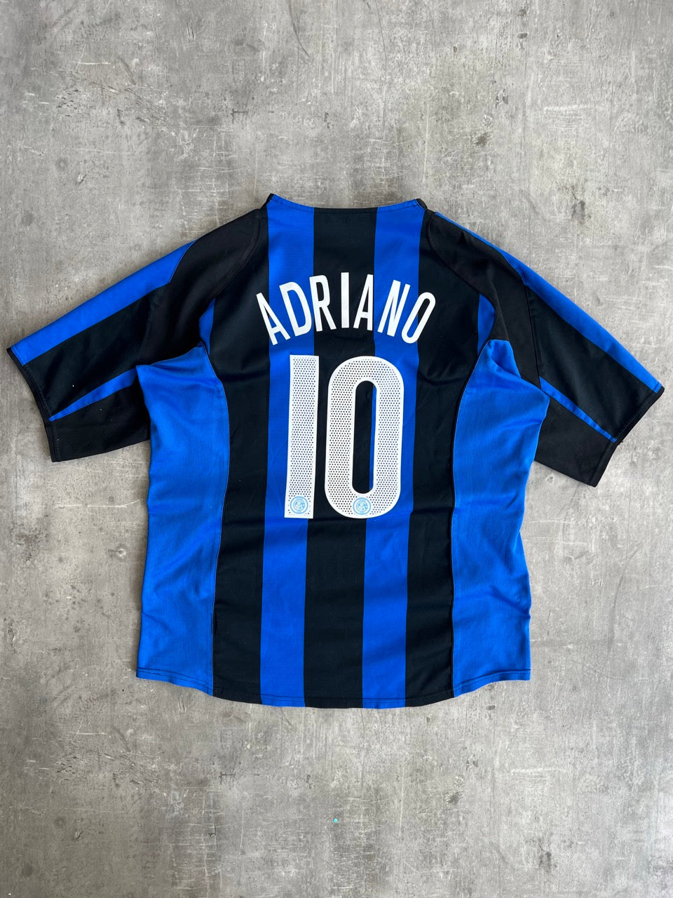 2004/05 Inter Milan x Nike 'Adriano 10' Home Football Shirt
