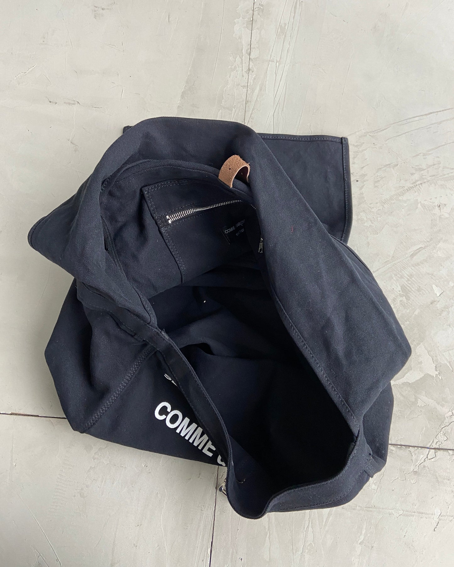 COMME DES GARCONS HOMME PLUS 'SEE IT WEAR IT' CANVAS BAG | O/S, Black