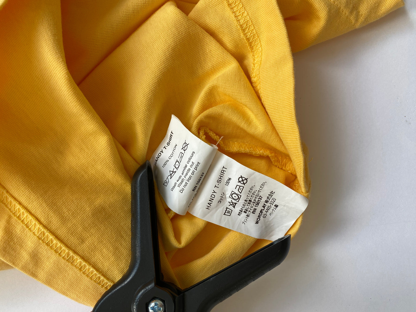 Palace Hands T-shirt in Yellow