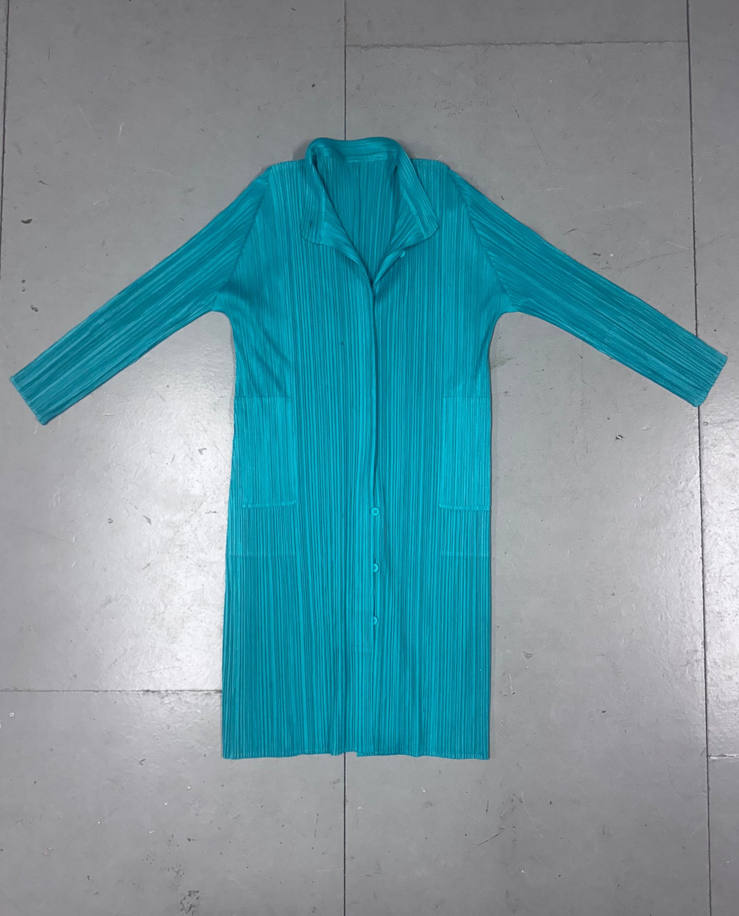 https://cdn.shopify.com/s/files/1/0909/3598/4473/files/IMG_2006.heic?v=1753177518