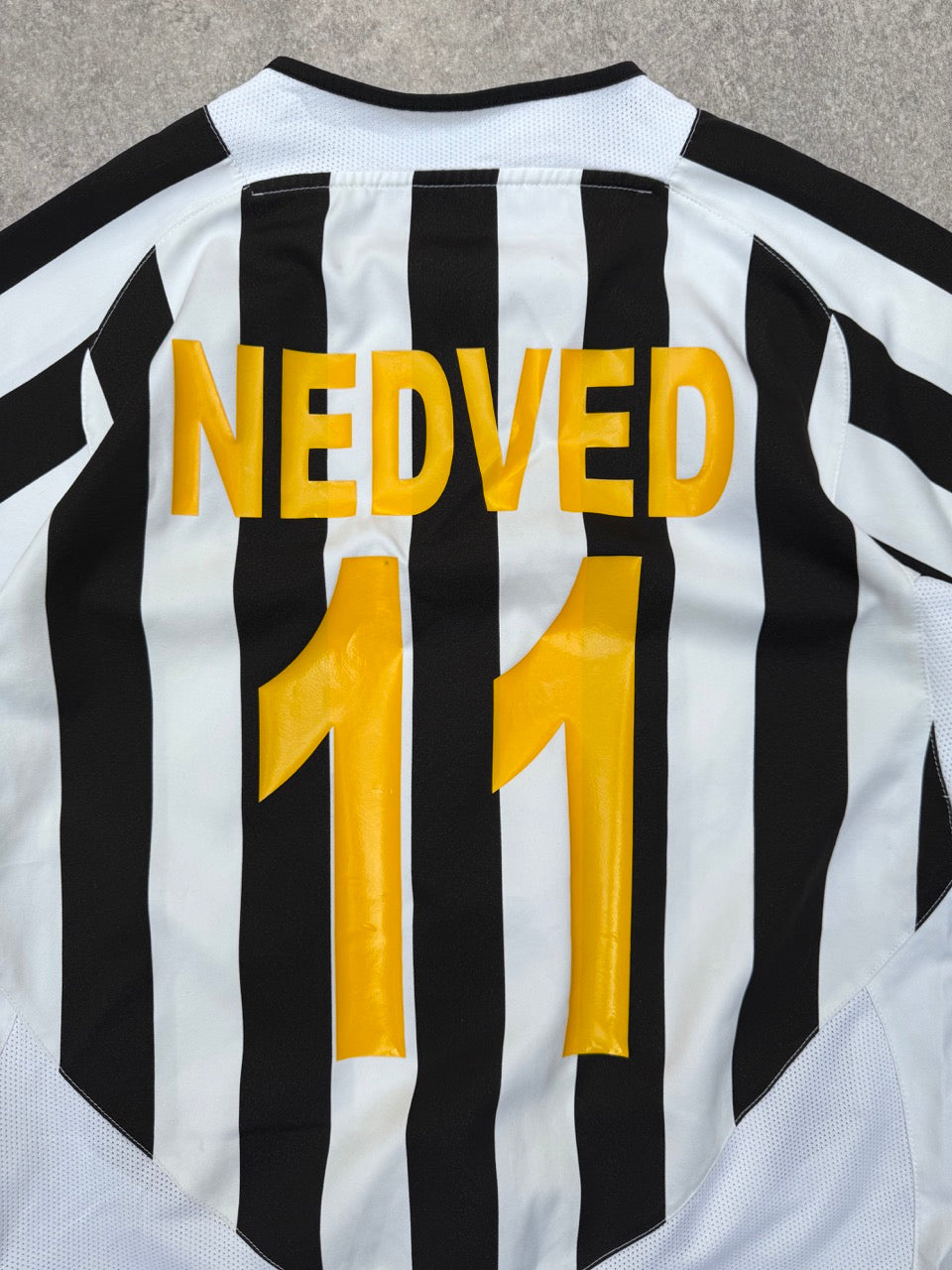 2003-2004 Juventus 'Nedved 11' Home Football Shirt