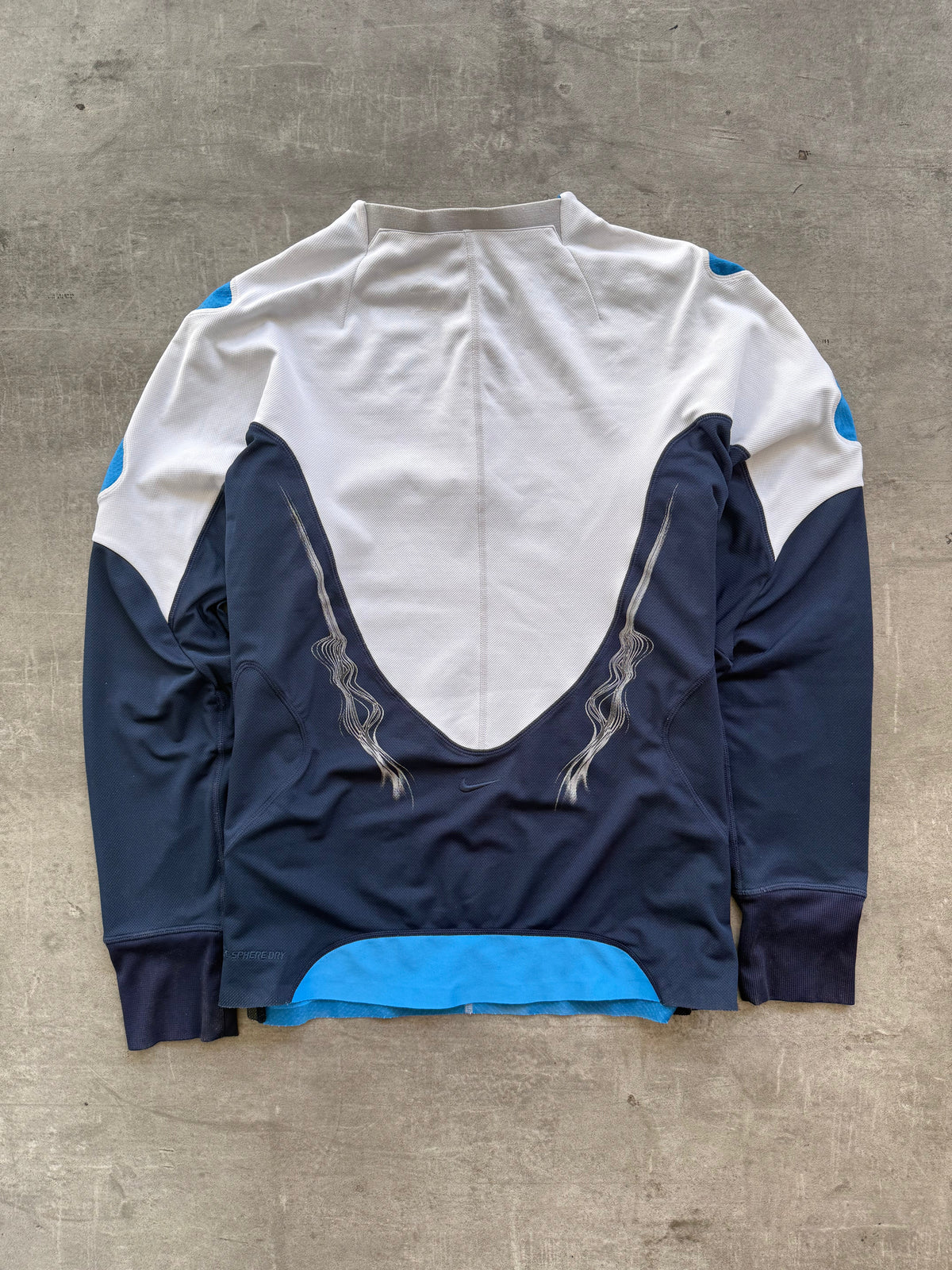2006 Nike Sphere Tony Spackman LS Structured Top (sold as seen) | Large, Multicoloured