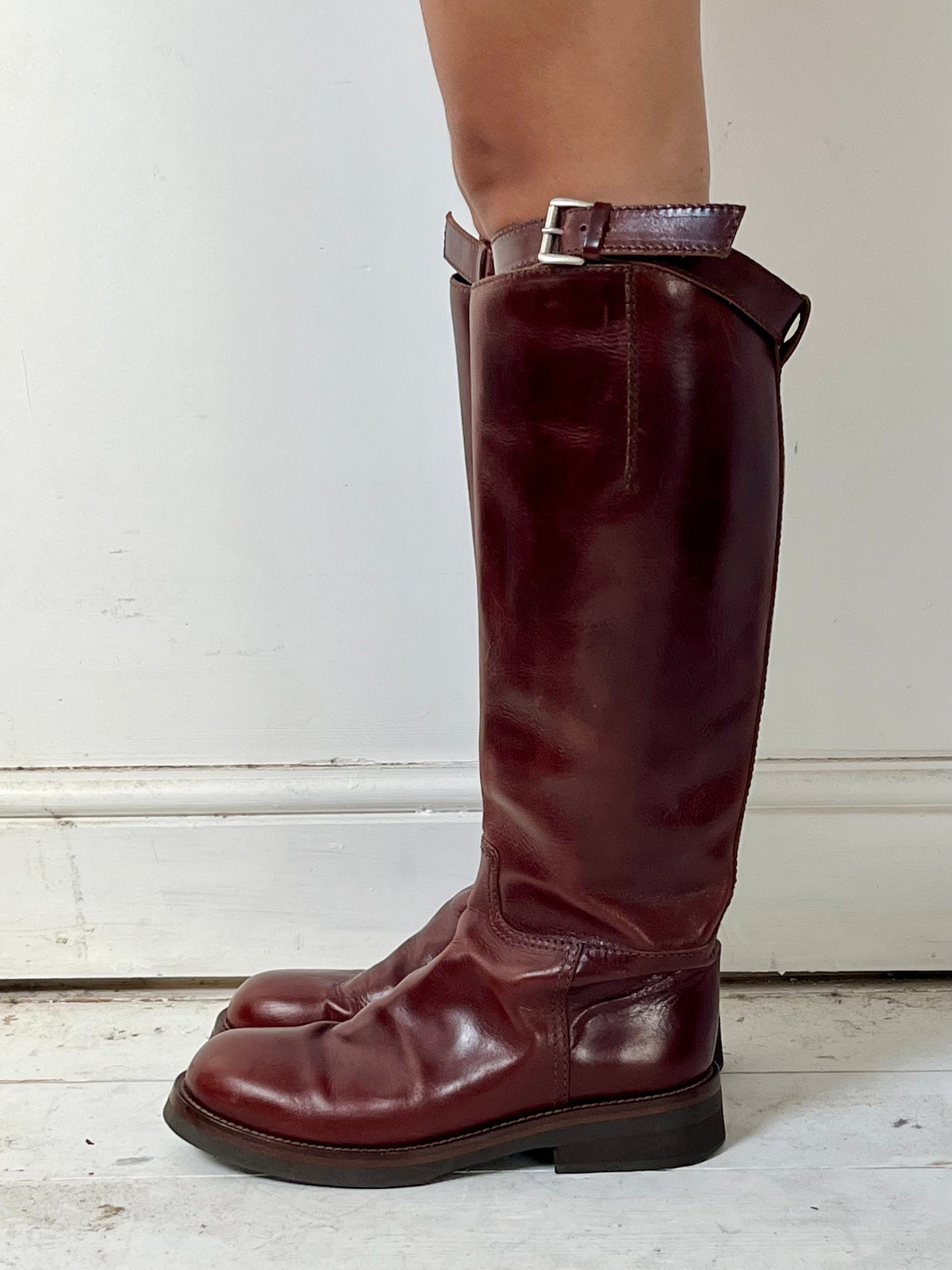 ANN DEMEULEMEESTER RIDING BOOTS (EU 42) | DEFAULT TITLE, Burgundy