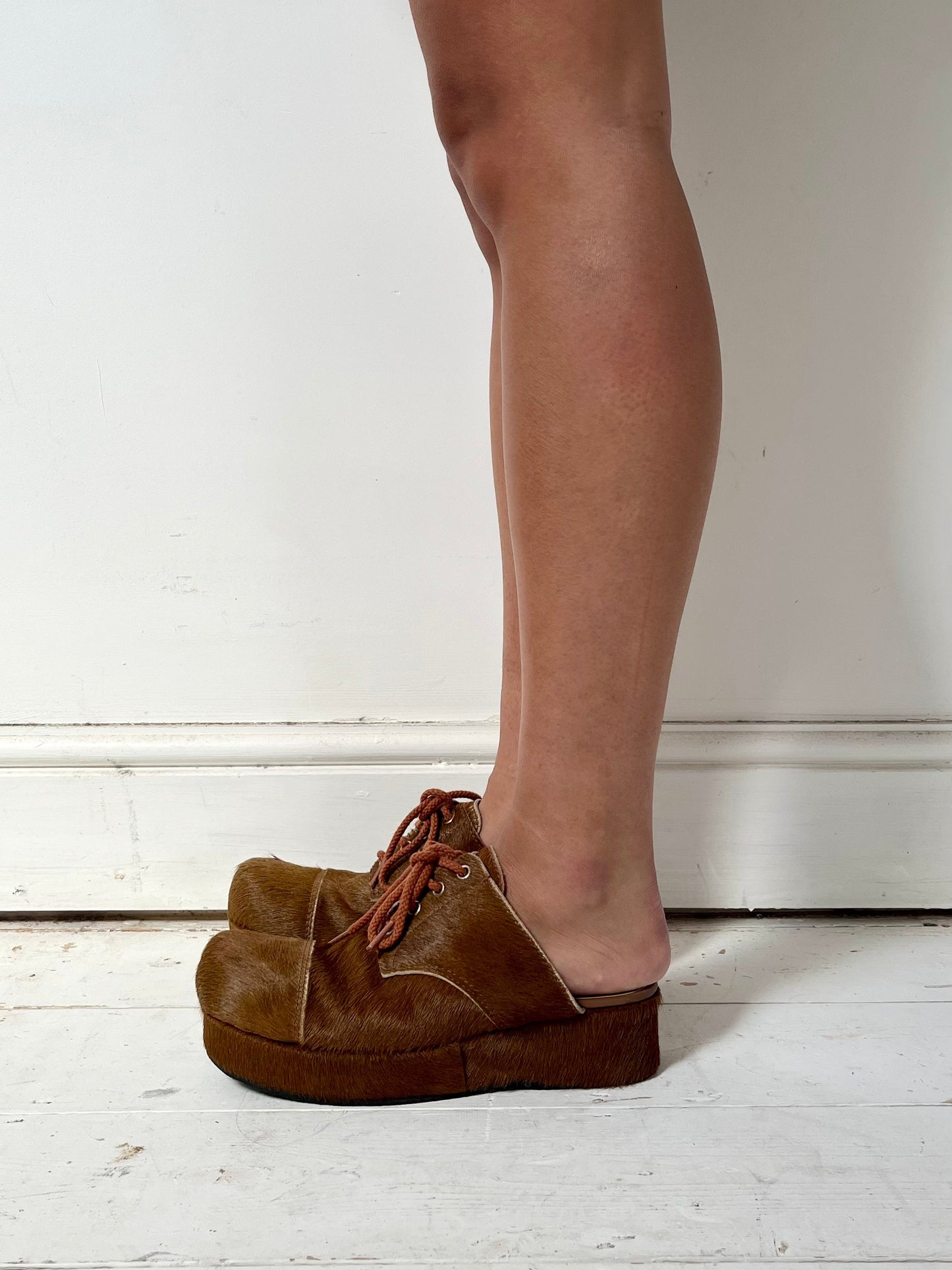 COMME DES GARCONS CALF HAIR CLOGS (EU 37)