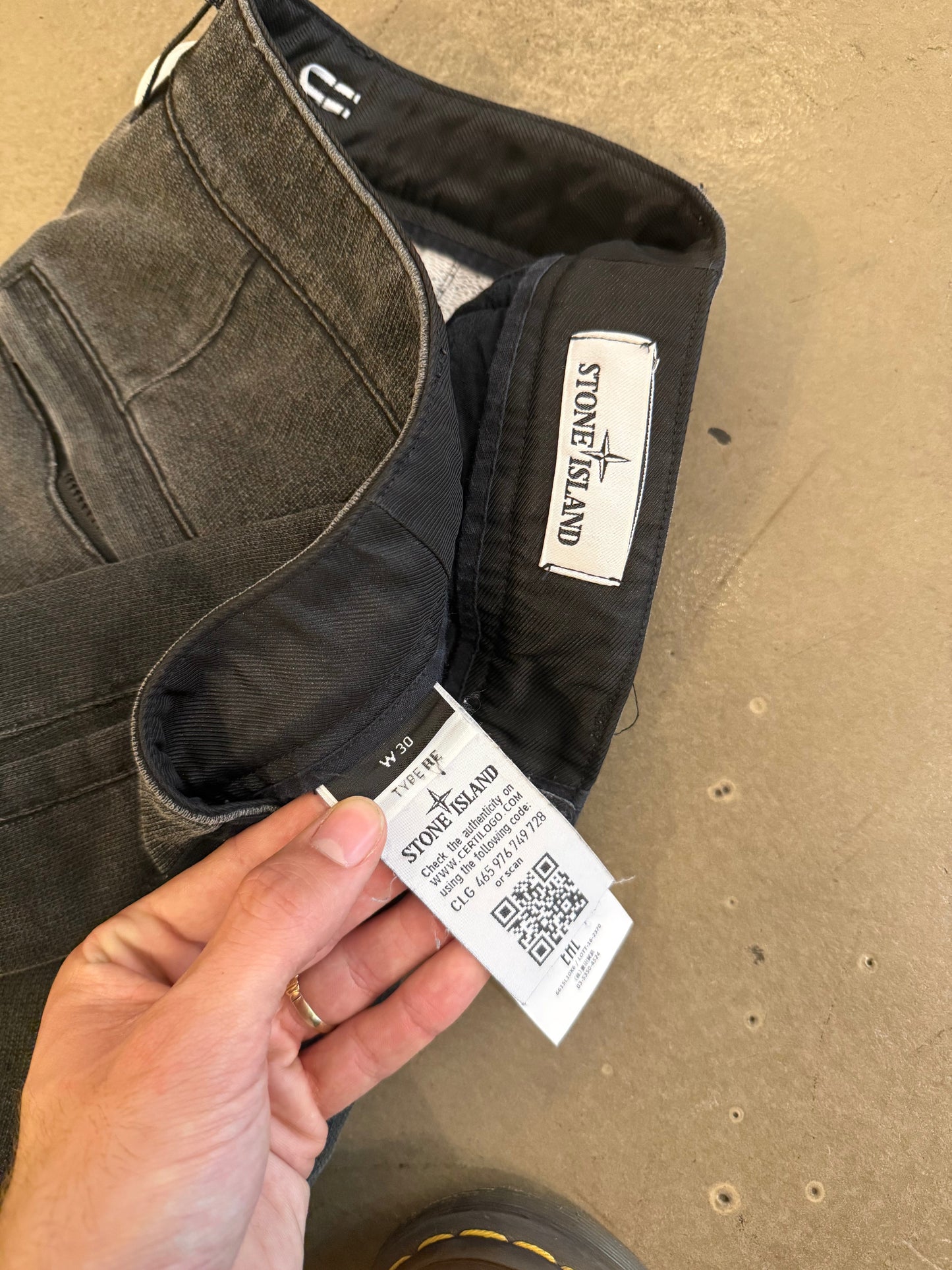 S/S 2017 Stone Island Washed Shorts