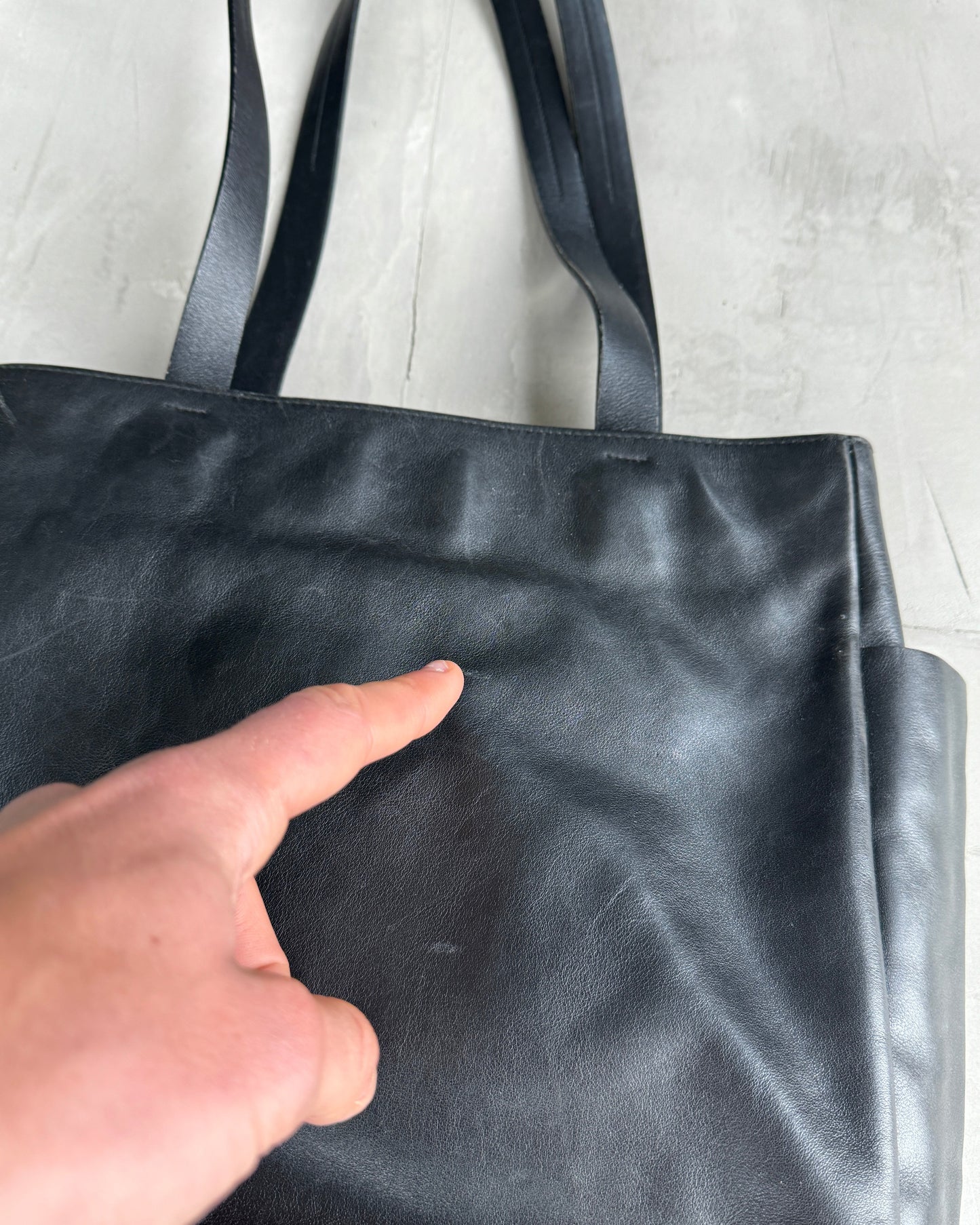 PRADA 2000'S LEATHER MULTI-POCKET TOTE BAG | O/S, Black