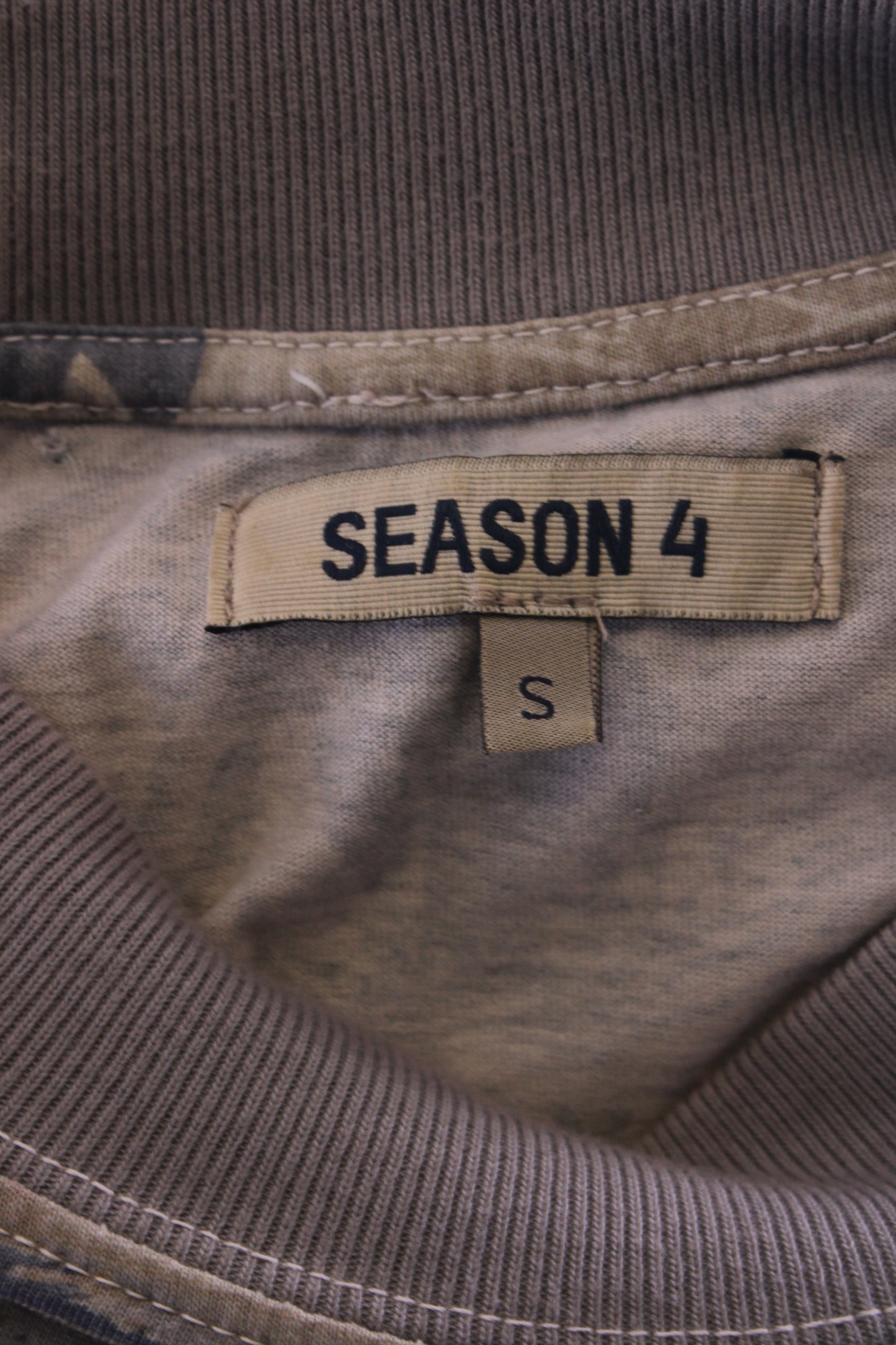 Yeezy Season 4 Mock Neck L/S T-shirt Camo S | Small, Camo