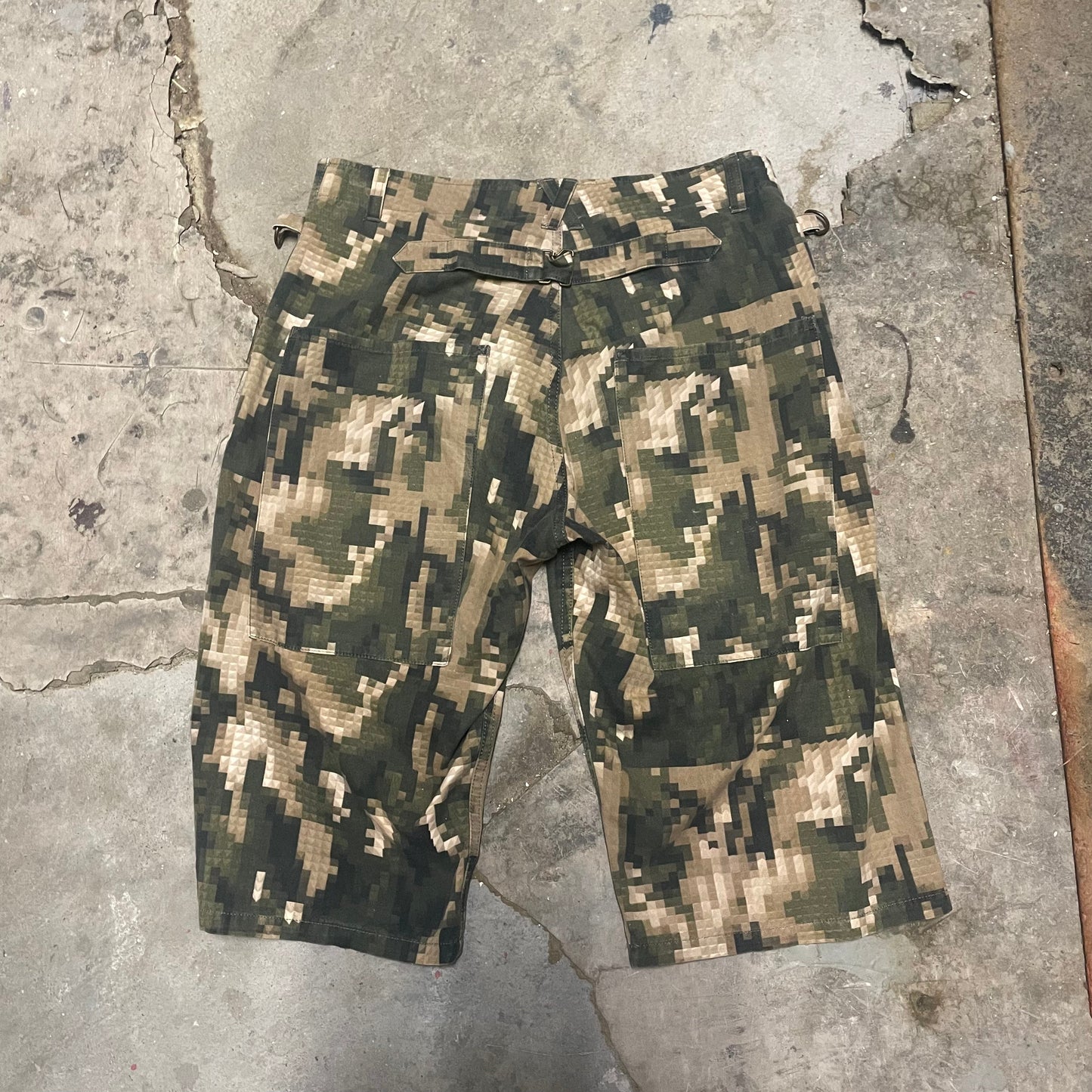https://cdn.shopify.com/s/files/1/0909/3598/4473/files/IMG_6028.heic?v=1735412745