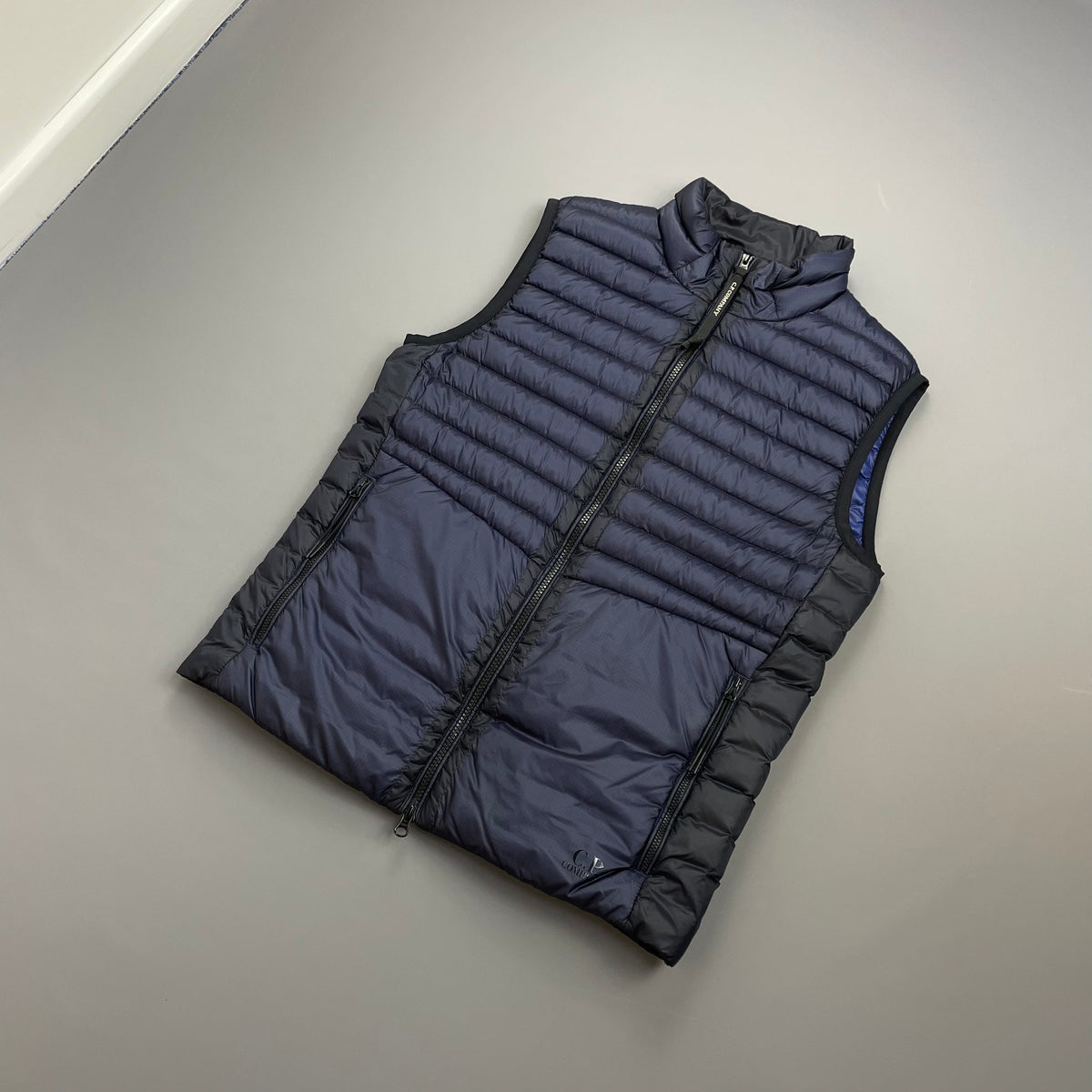 C.P. Company Navy/Purple Two-Tone DD Shell Down Puffer Gilet Vest | Small, Blue
