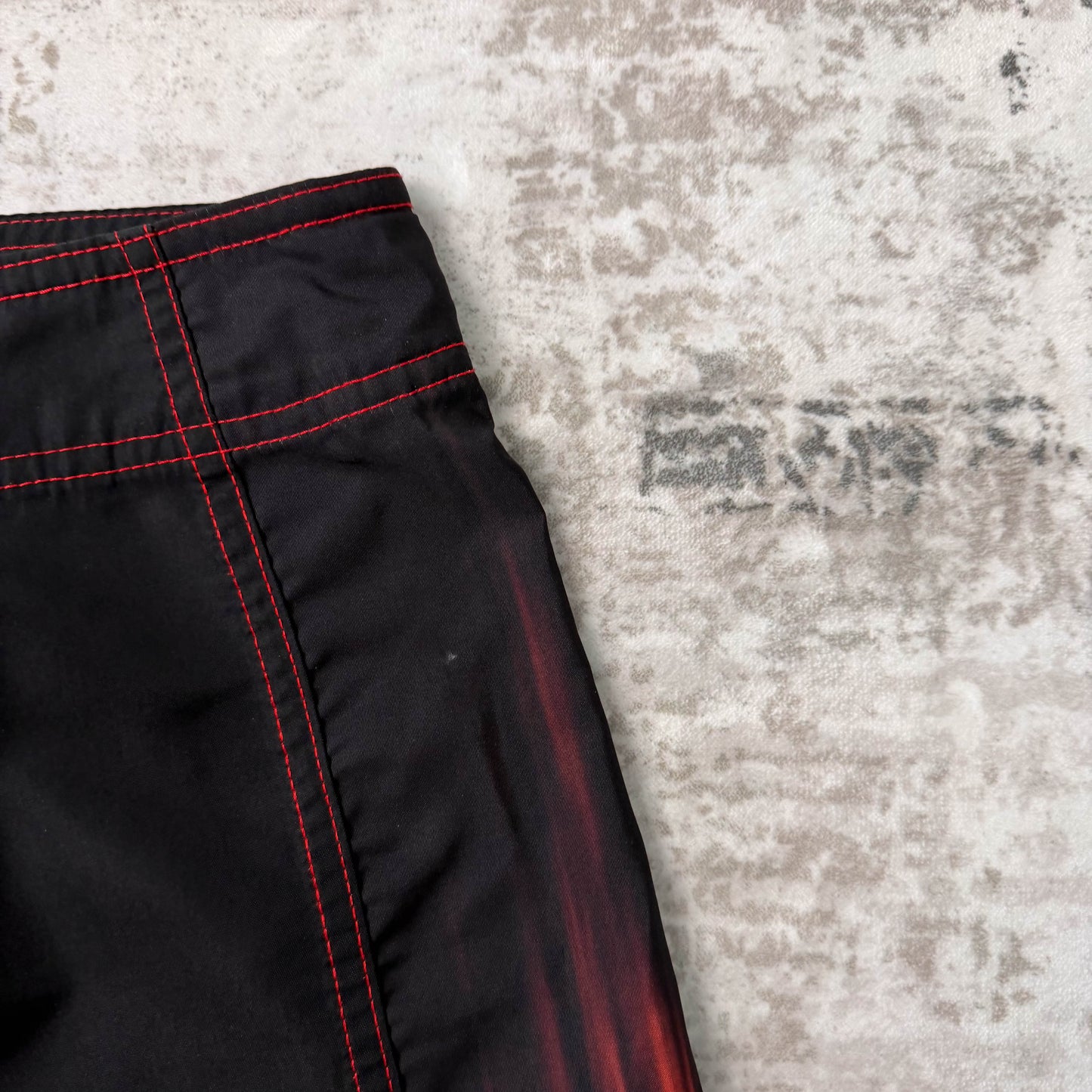 Vintage Oakley Software Flaming Skull Shorts (W32)