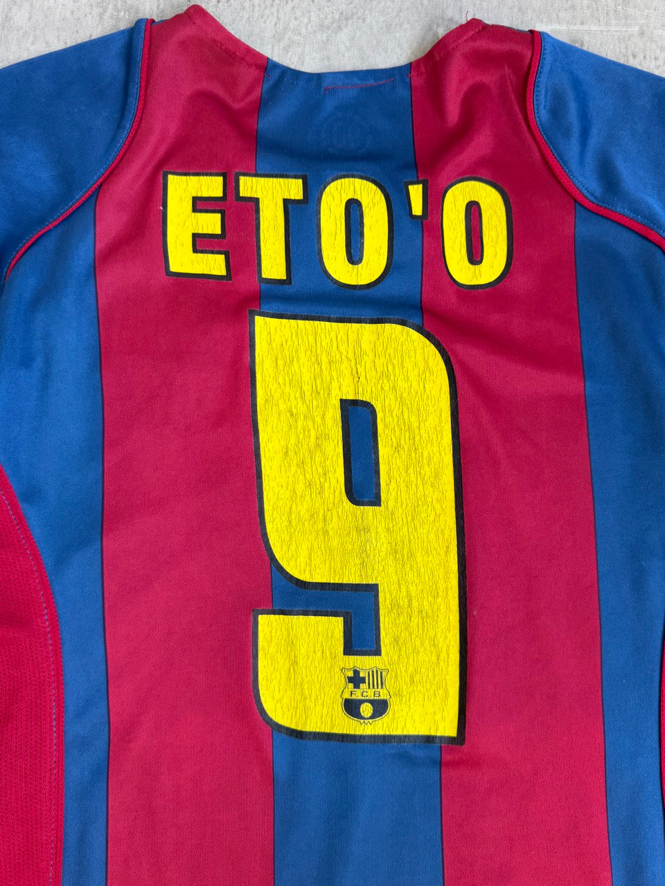 2002/2003 Barcelona x Nike "Eto'o 9" Home Football Shirt