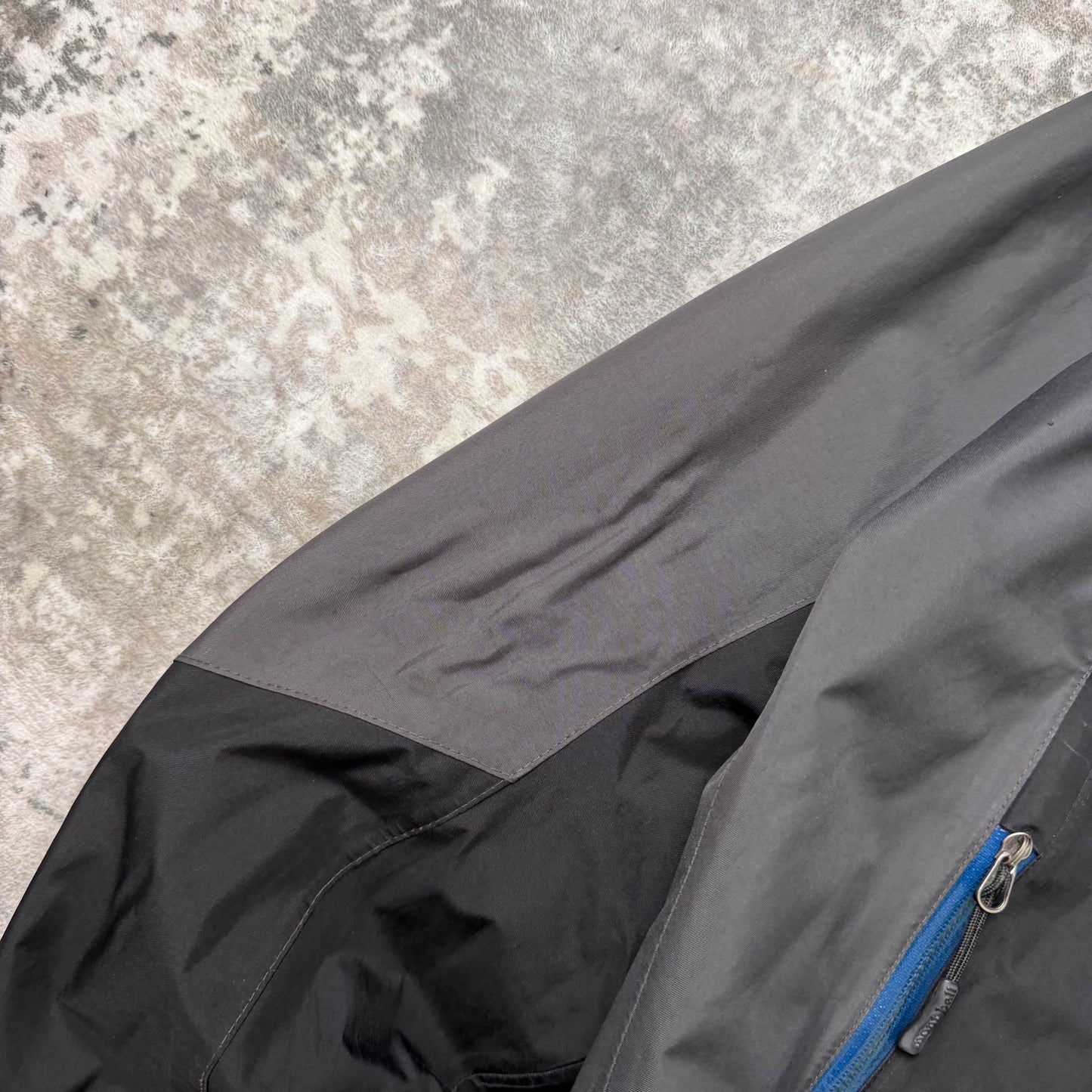 Montbell Gore-tex Jacket (M)