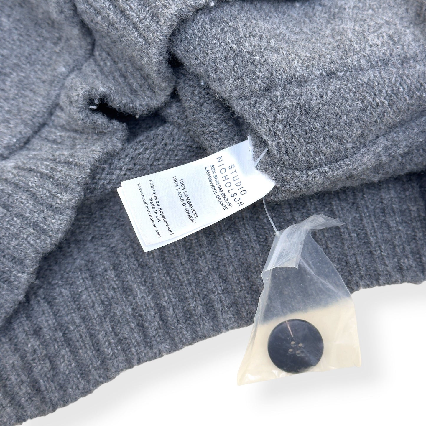 STUDIO NICHOLSON LAMBSWOOL V-NECK CARDIGAN GREY L | Large, Grey