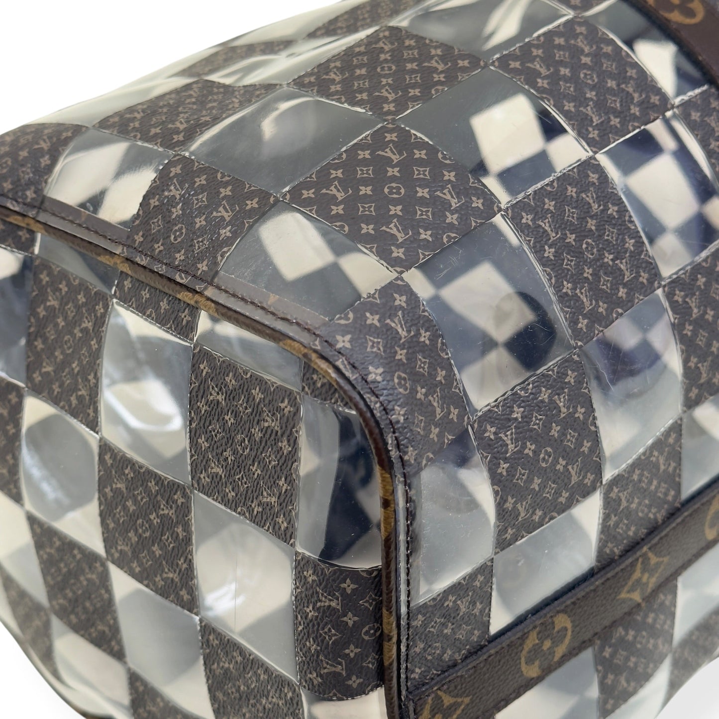 LOUIS VUITTON KEEPALL BANDOULIERE MONOGRAM CHESS DUFFLE BAG BROWN / CLEAR 50 | O/S, Brown