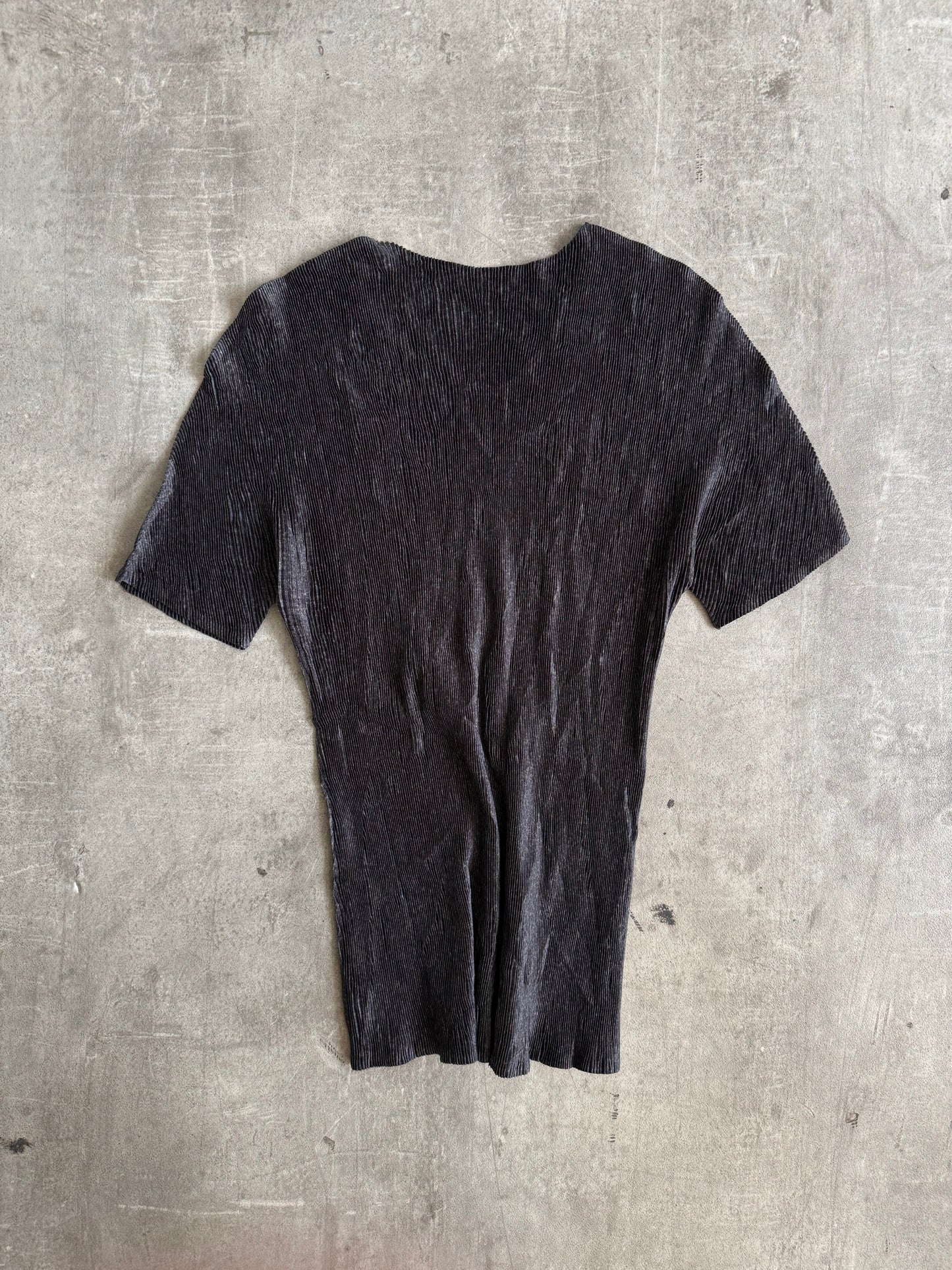 S/S 2021 Issey Miyake Pleats Please Pleated Charcoal Top
