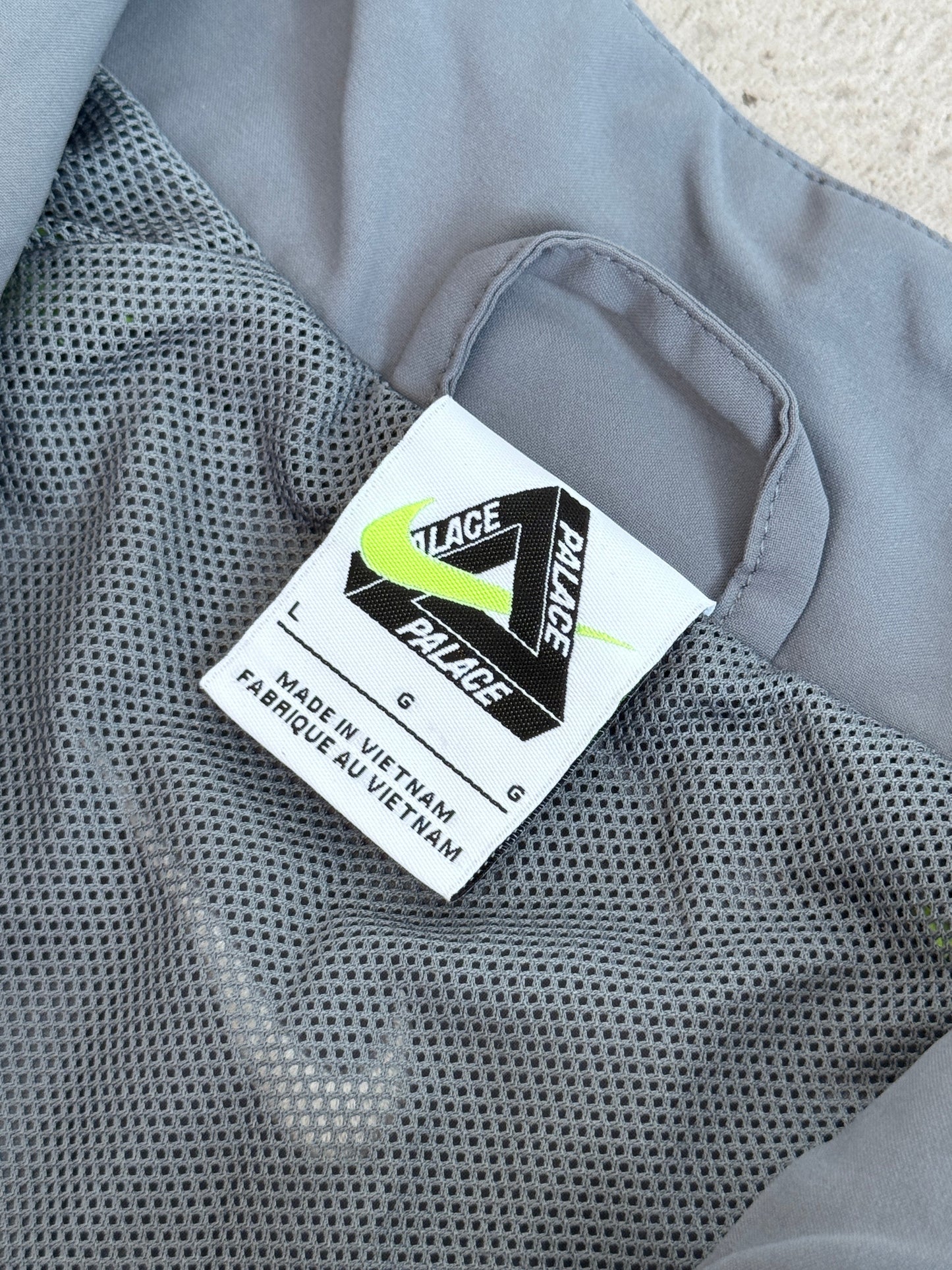 PALACE NIKE TOTAL P90 TRACK JACKET GREY