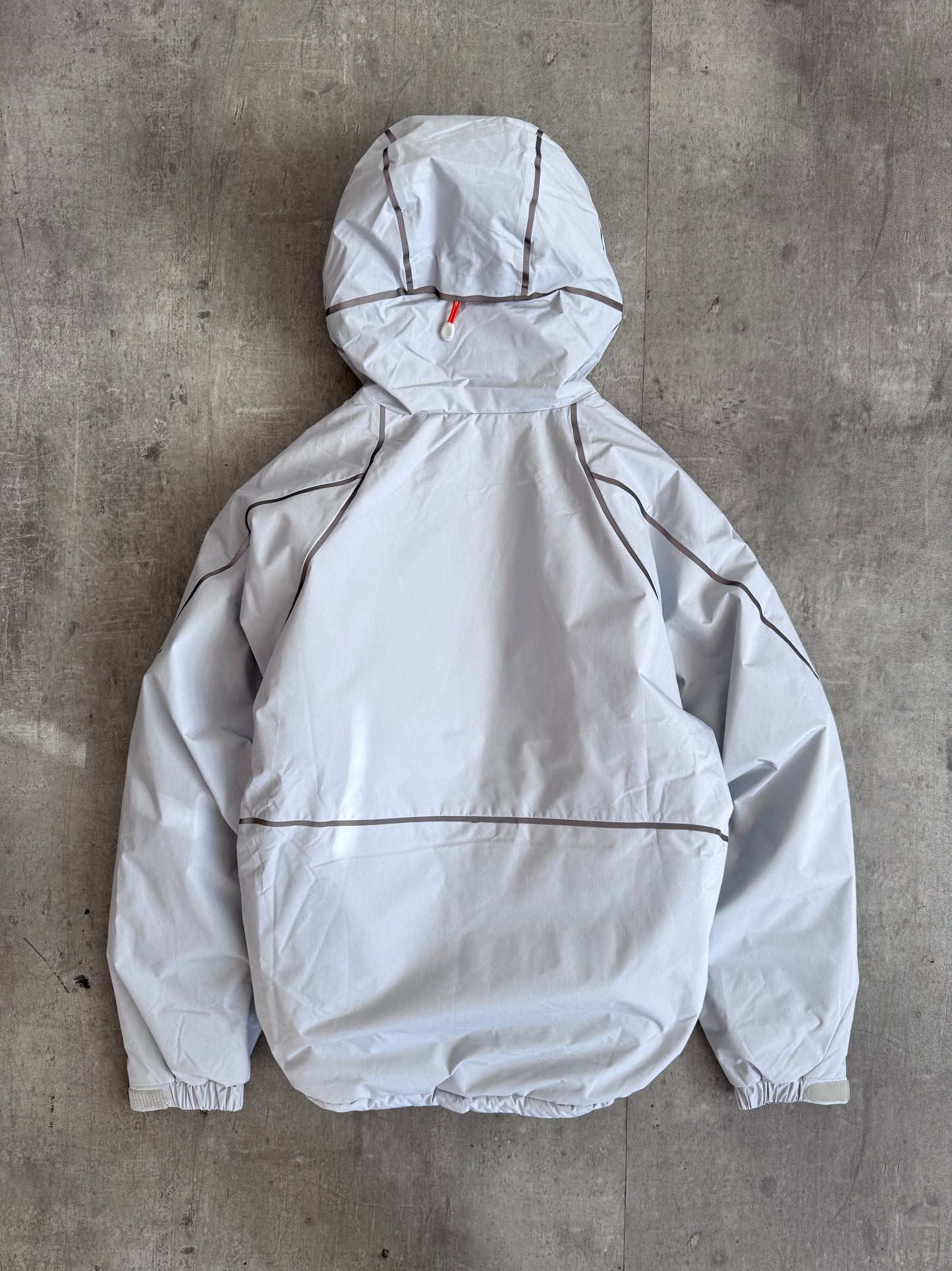 PALACE GORE-TEX WINDSTOPPER ILLUMINATOR JACKET CLOUD