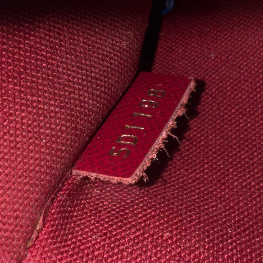 https://cdn.shopify.com/s/files/1/0564/9376/8855/files/Louis_Vuitton_Umhangetasche_Felice_Multi_Pochette_monogram_braun_vintage_LV6134.webp?v=1778146491