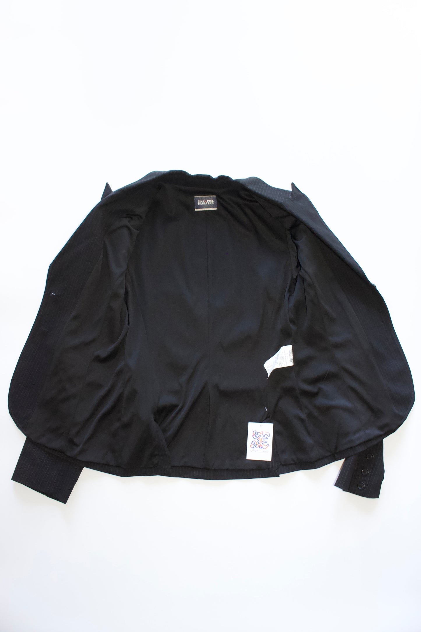 https://cdn.shopify.com/s/files/1/0754/7404/3147/files/MG_8980.jpg?v=1760898458