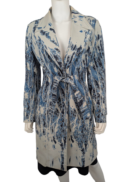 https://cdn.shopify.com/s/files/1/0900/2729/5066/files/Mugler_Water_Print_Trench_Coat.jpg?v=1769705639