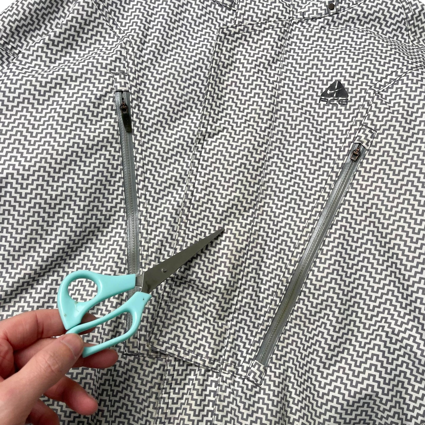 Vintage Nike ACG Geometric Ski Parka (L)