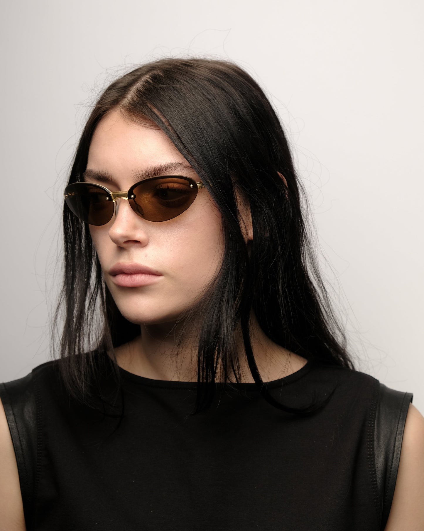 https://cdn.shopify.com/s/files/1/0818/5459/5398/files/Prada9_8b636c45-44a6-4718-be97-942c87e0572d.jpg?v=1784210730