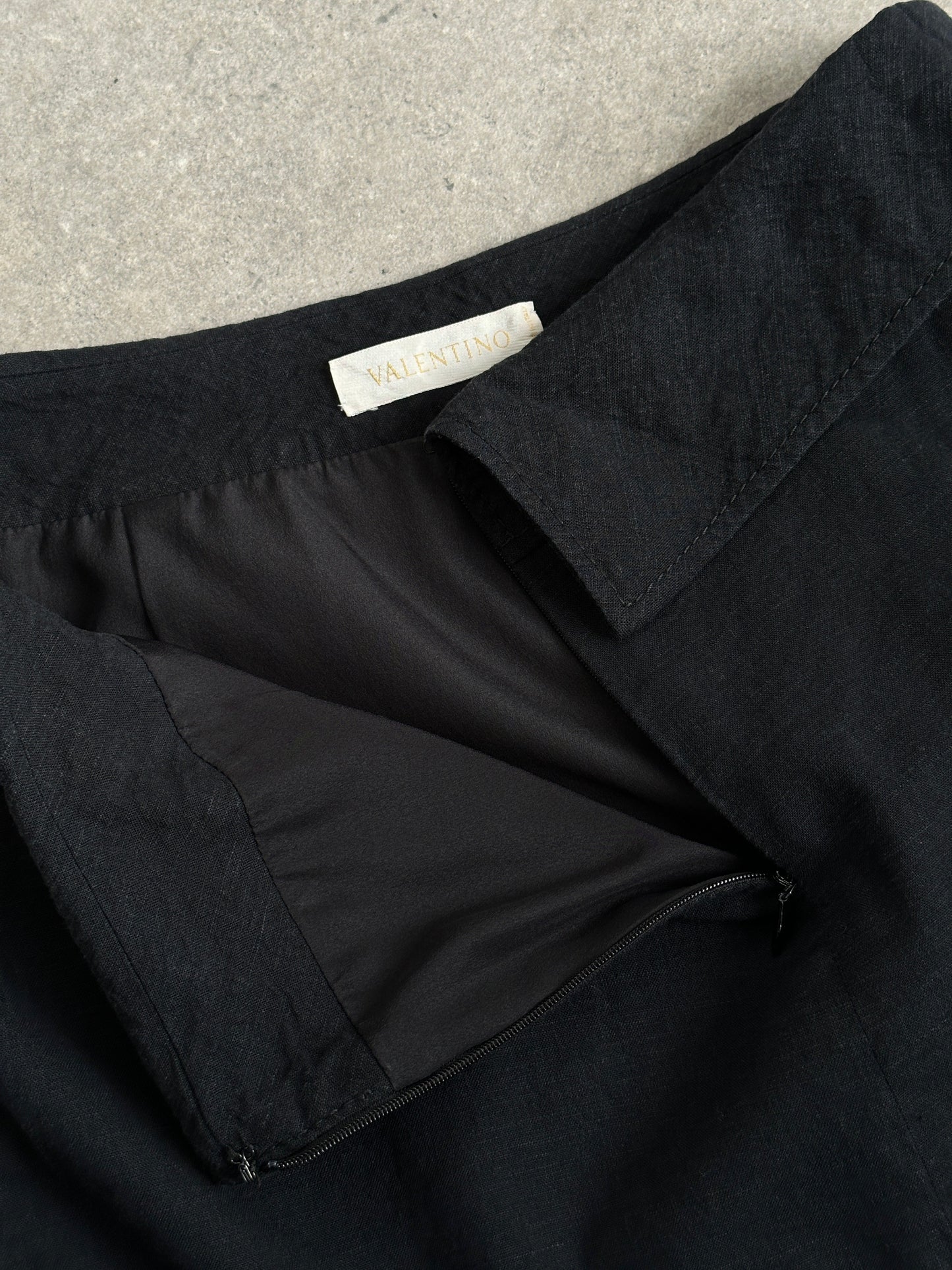 Valentino 2000s Linen Mini Skirt - W28