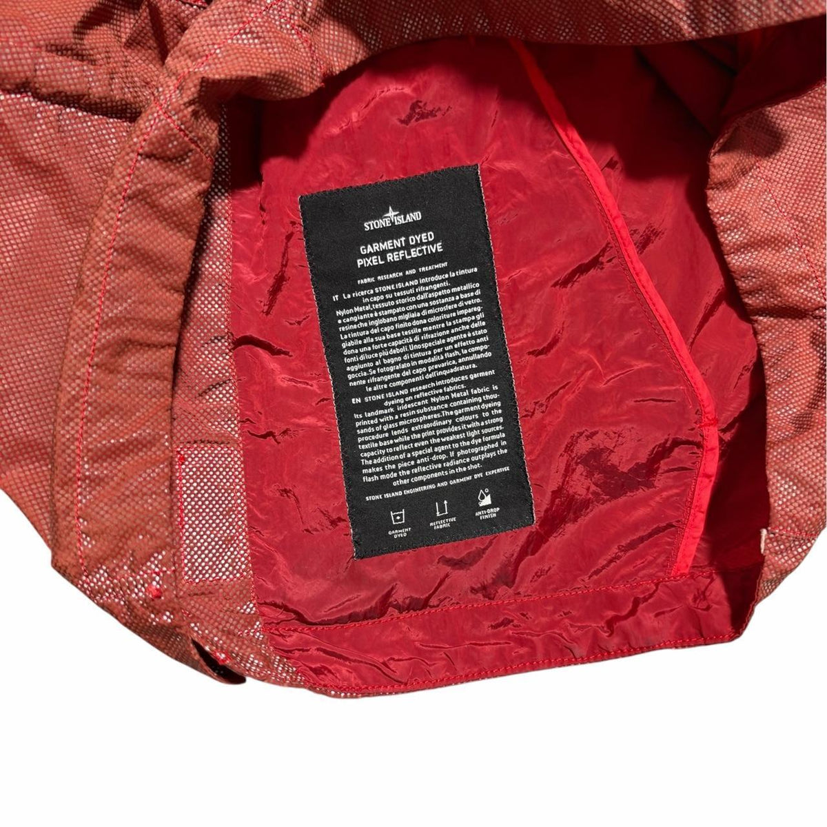 Stone Island Pixel Reflective Jacket | Medium, Red