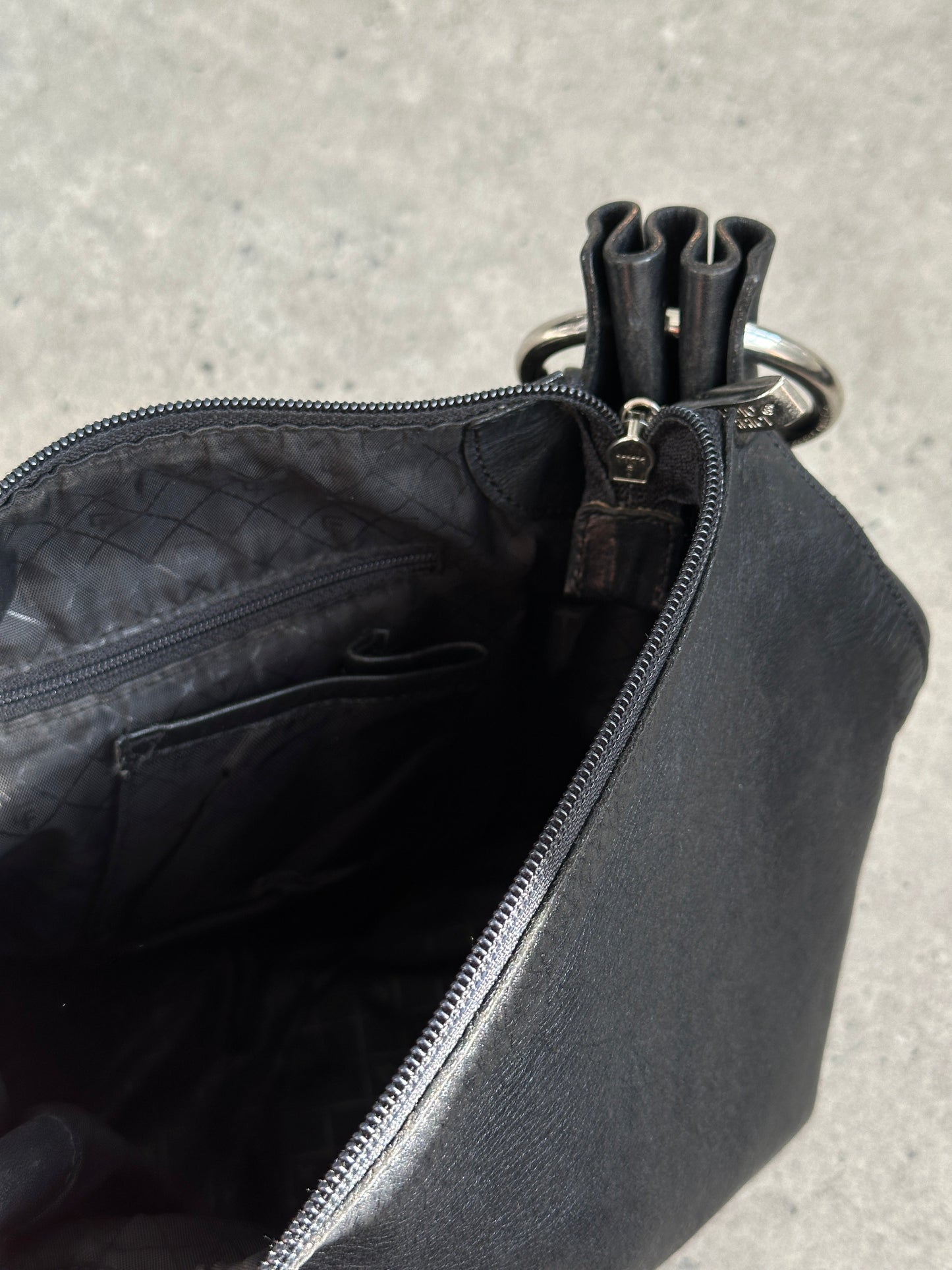 Vintage 1990s Leather Shoulder Bag