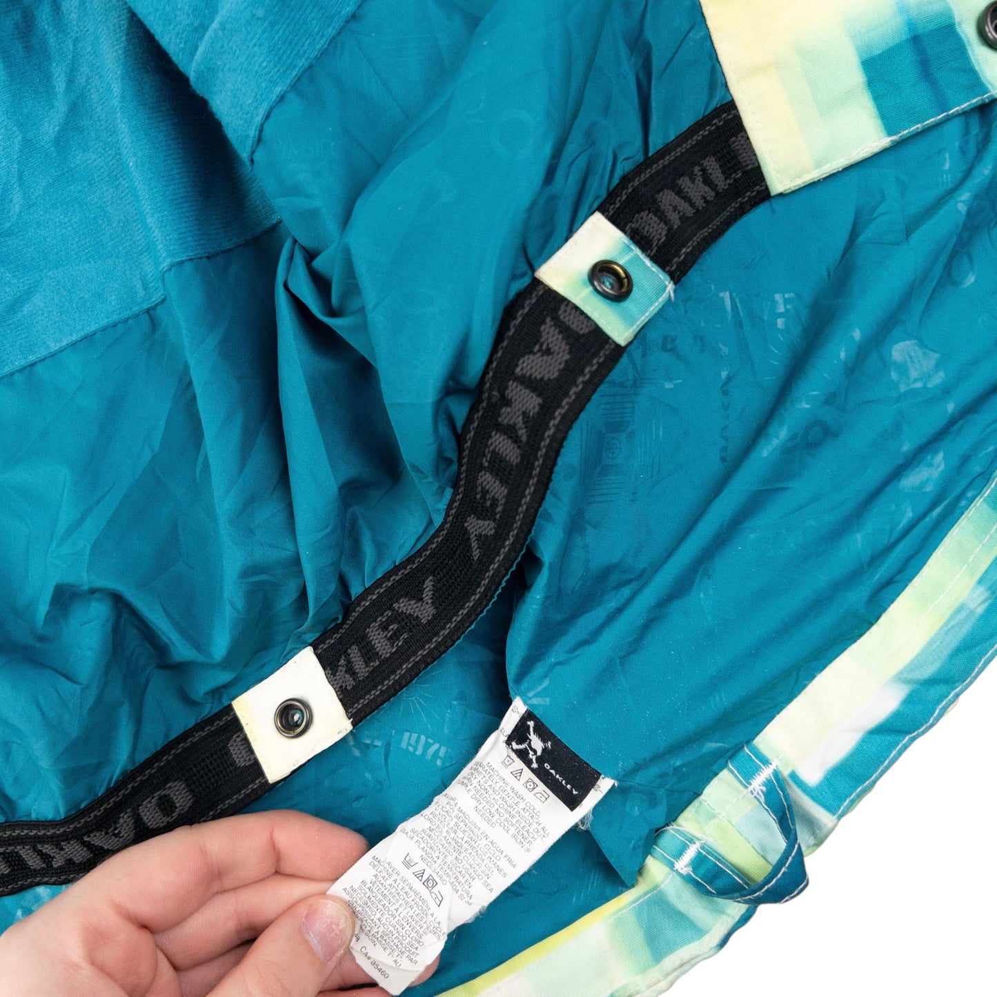 Vintage Oakley Geometric Zip Up Snowboarding Jacket Size S