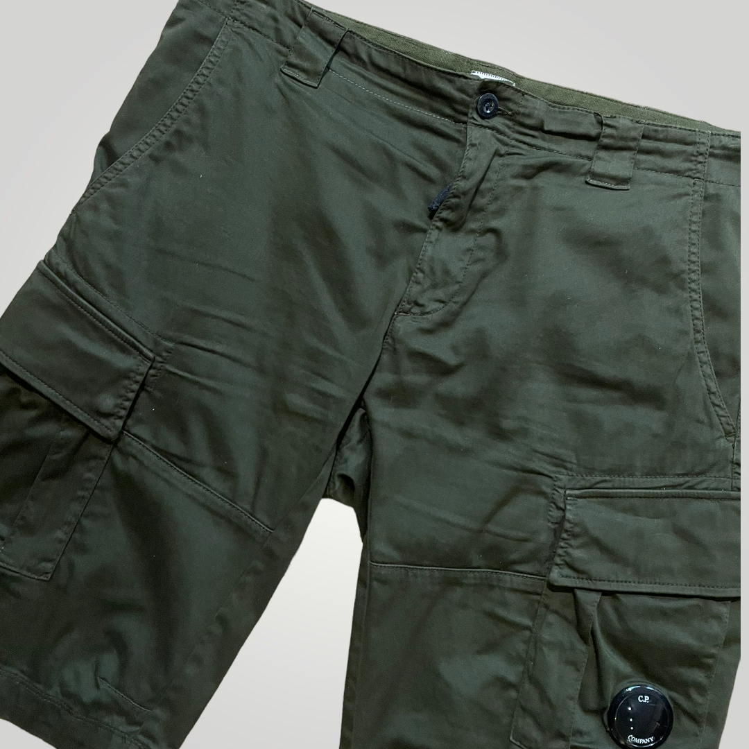 C.P. Company Lens Cargo Shorts L | Default Title, Olive Green