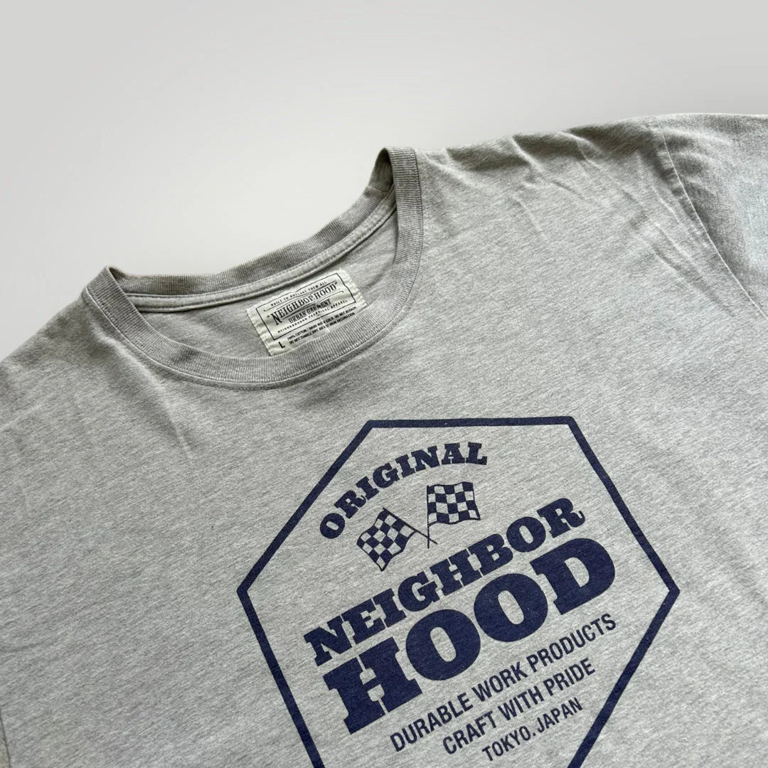 Neighbourhood Graphic T-shirt M