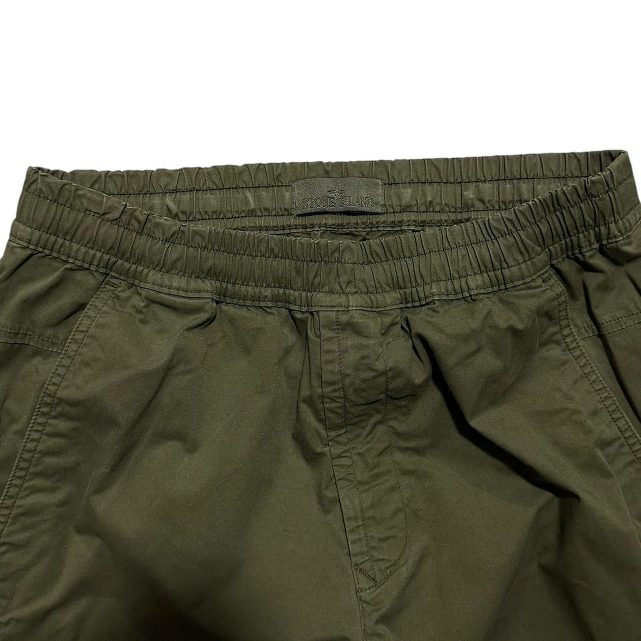 Stone Island Green Ghost Cargo Bottoms | 32, Green