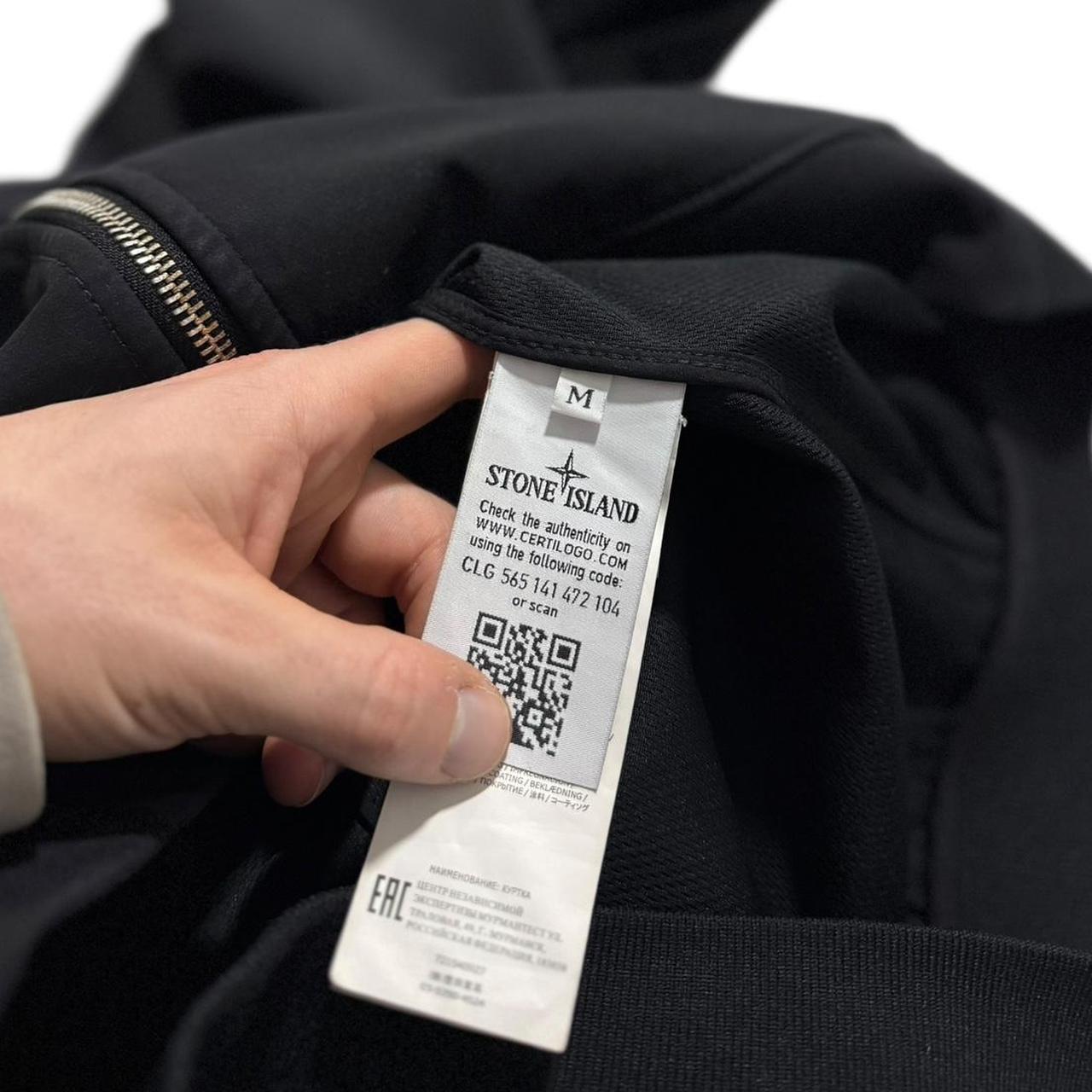 Stone Island Light Soft Shell-R Jacket | Medium, Black