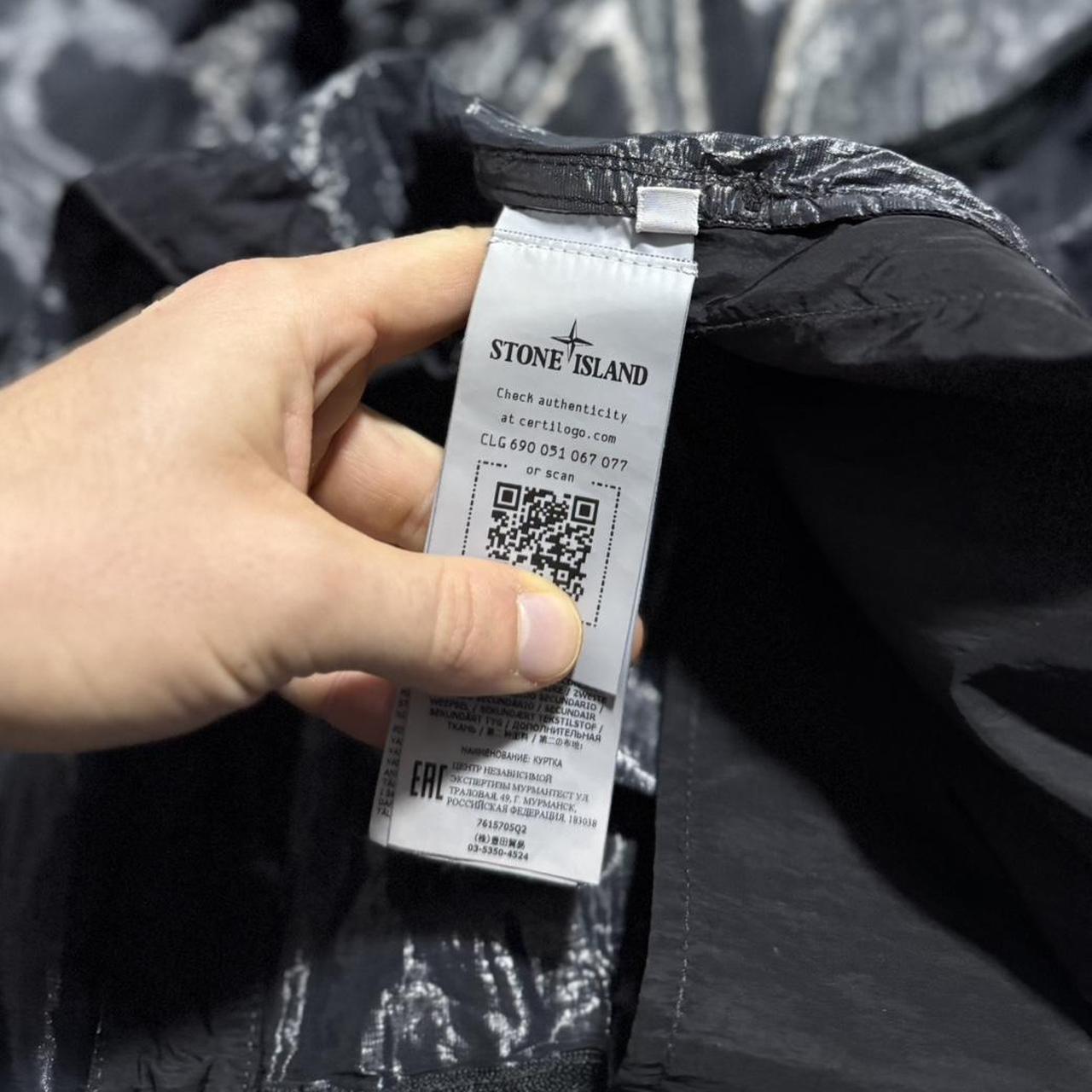 Stone Island Paitina 82/22 Parka Jacket | XXL, Glossy Black