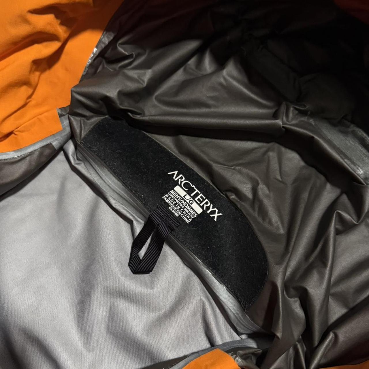 Arc'teryx Beta SL Hybrid Jacket | Medium, Orange
