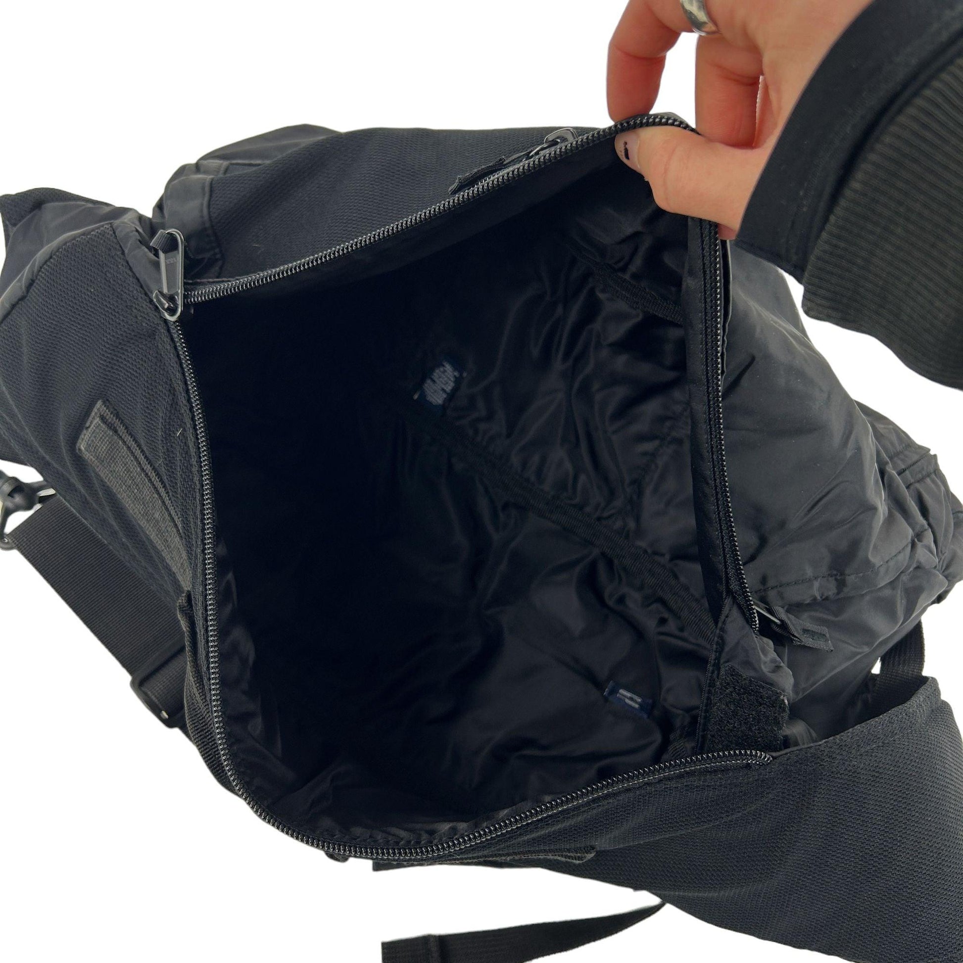 Vintage Gap Mutli Pocket Cross Body Bag - Known Source