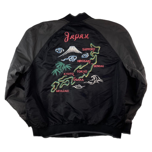Vintage GAP Japan jacket size XL - Known Source