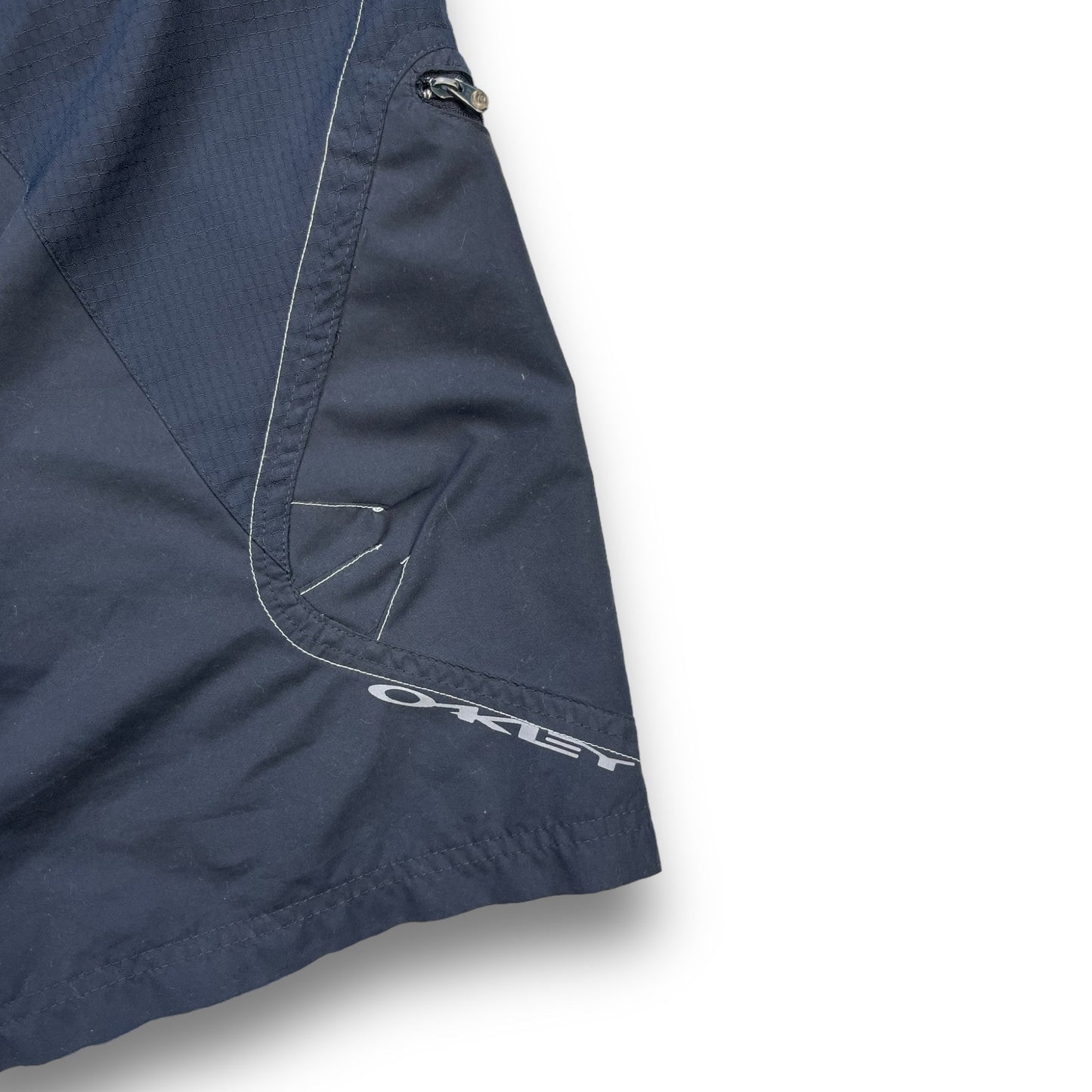 2000's Oakley Contrast Stitch Shorts (36) | Default Title, Navy