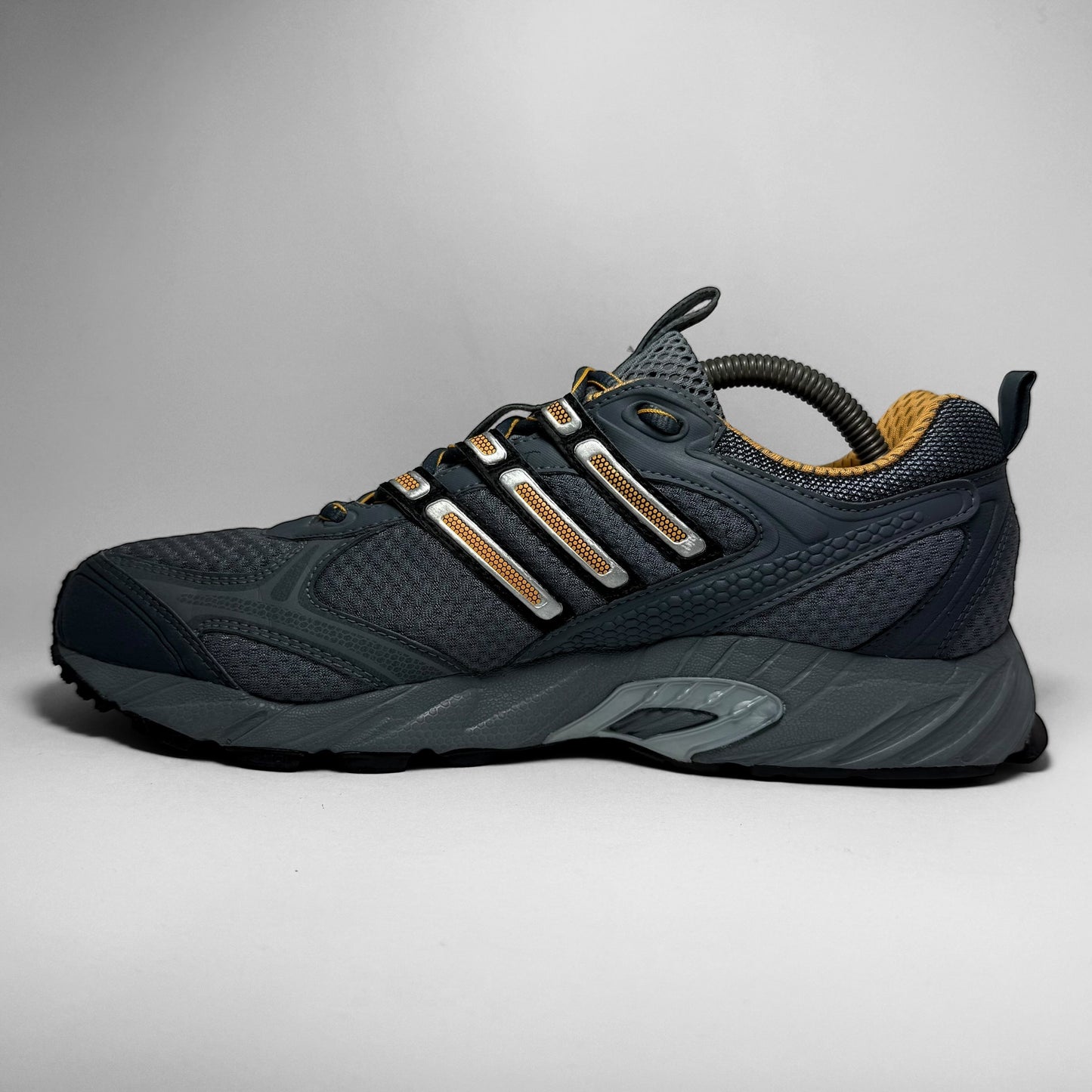 Adidas Nova Trail (2004)