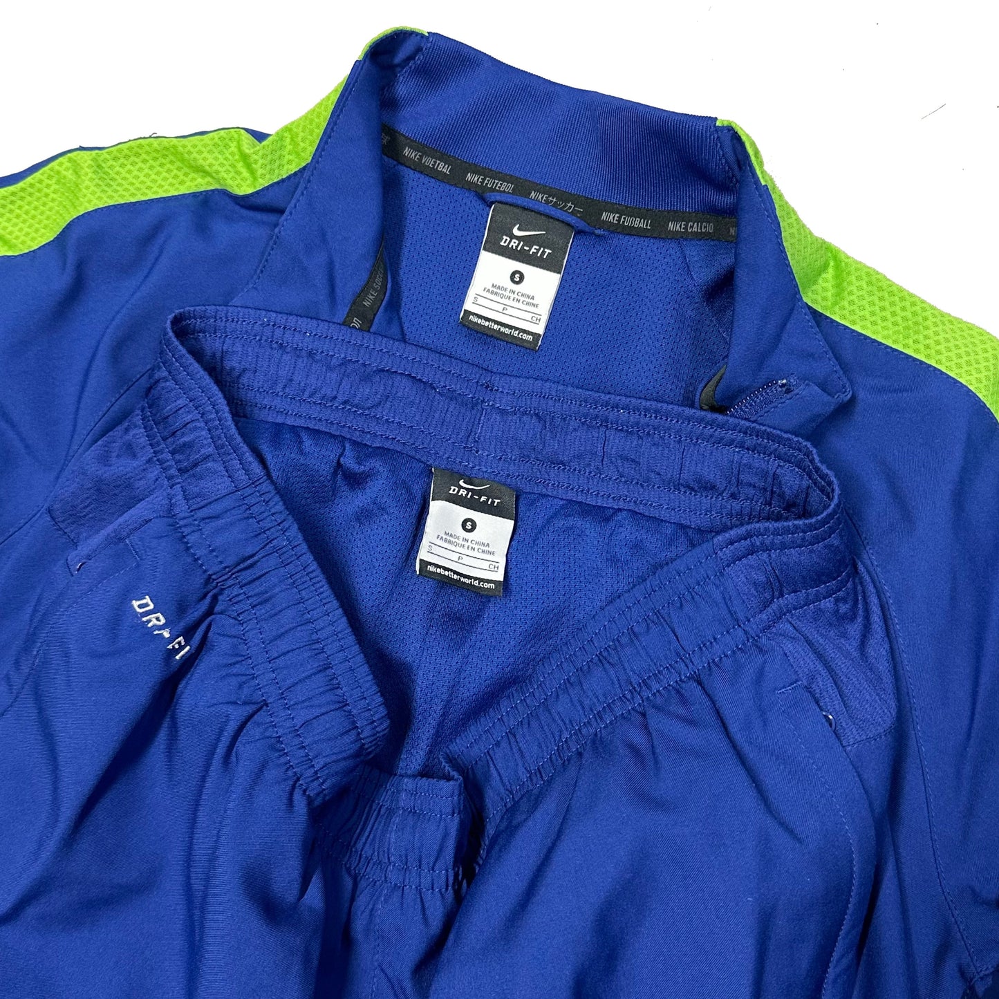 Nike Juventus 2014/15 Tracksuit In Blue & Green ( S )