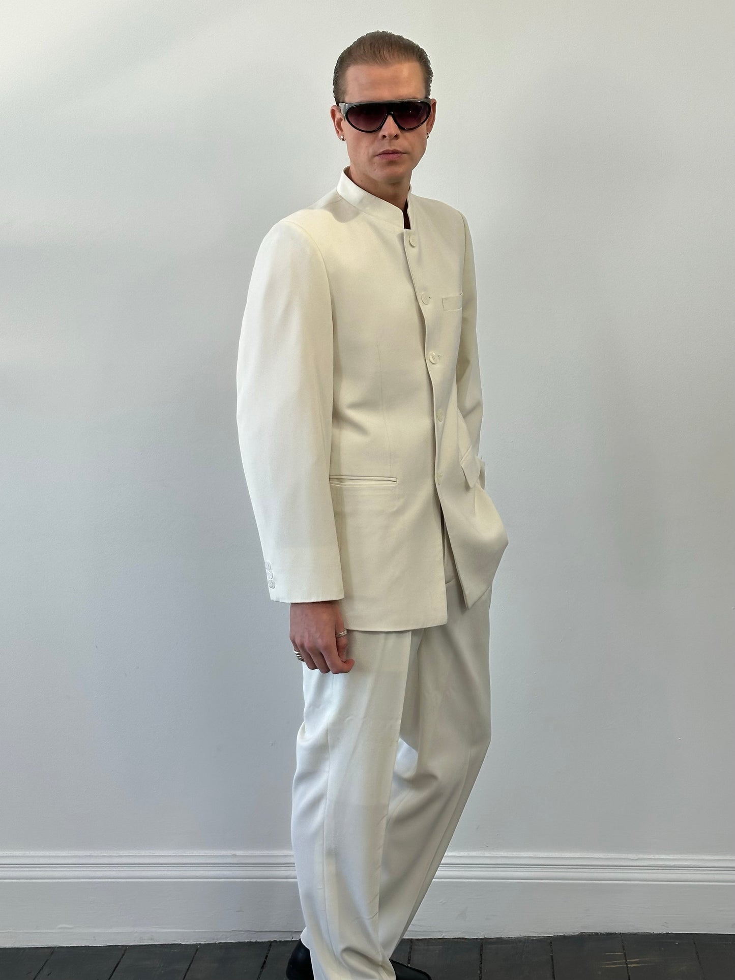 Vintage 1990s Collarless Single Breasted Suit - 40R/W30