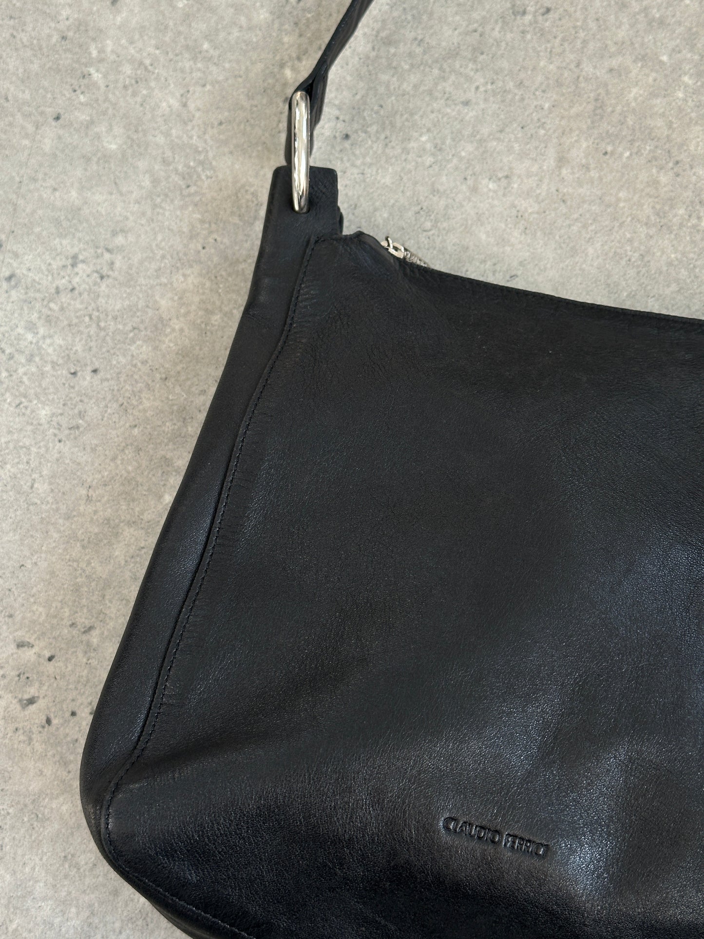 Vintage 1990s Leather Shoulder Bag