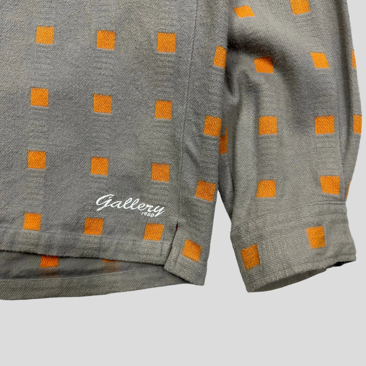 Gallery 1950 00’s Embroidered Squares Heavy Cotton Shirt - L