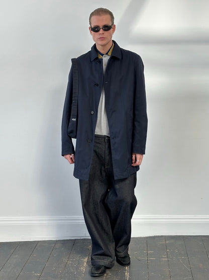 Hugo Boss 2000s cotton water-repellent trench coat in size L, beige color, with classic collar and button-front design.