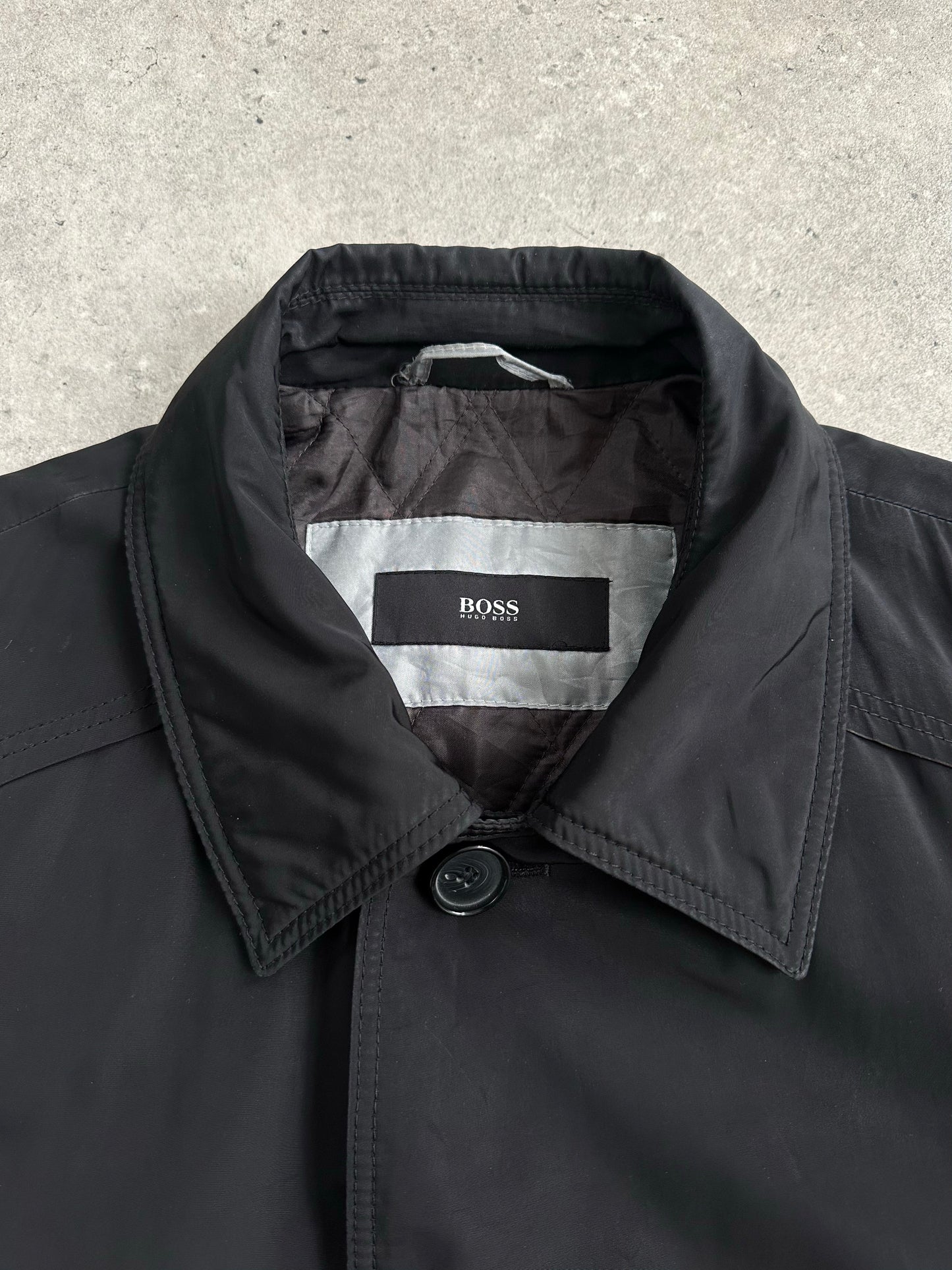 Hugo Boss 2000s Waterproof Trench Coat - L