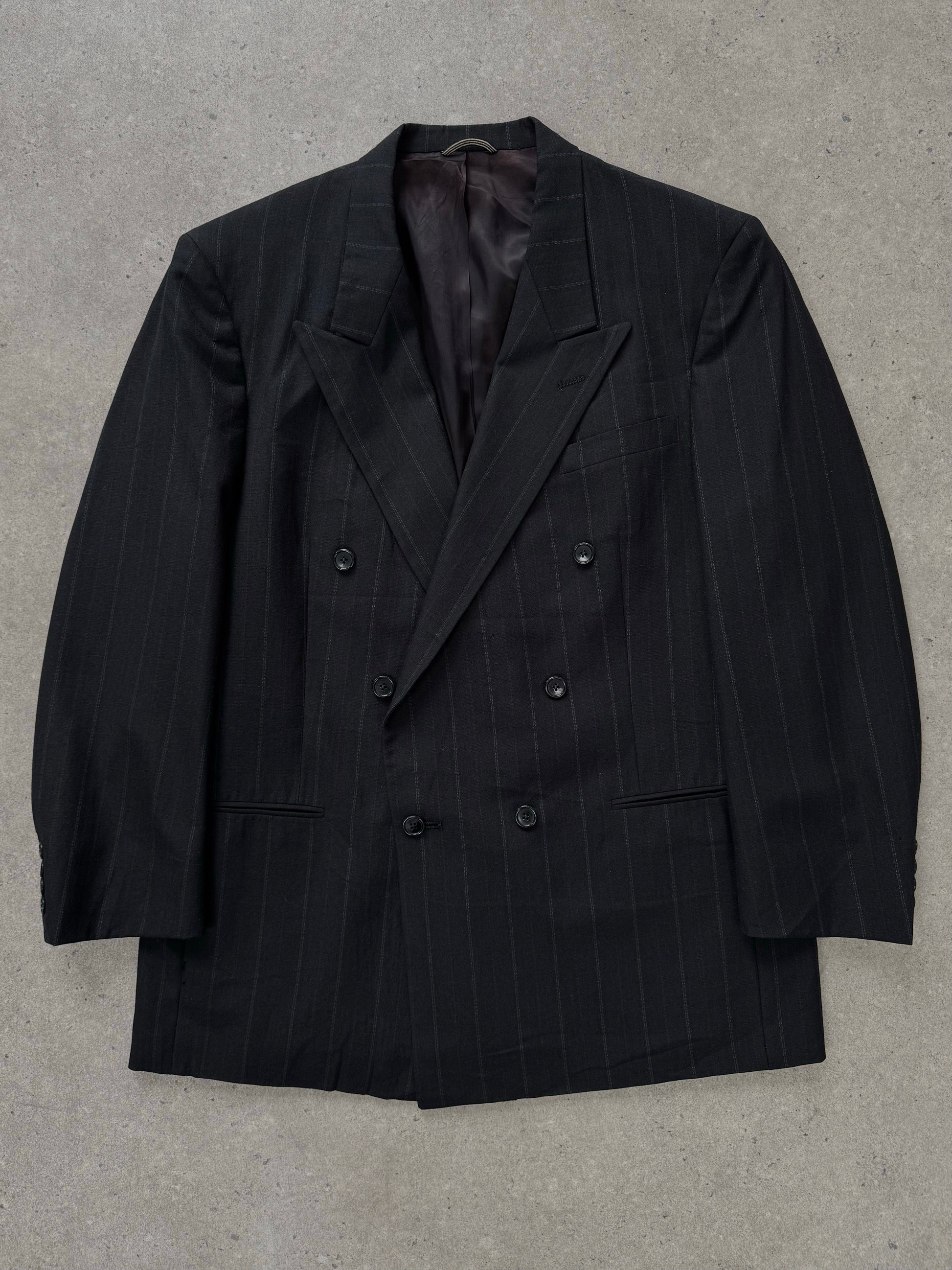 Christian Dior Monsieur 1980s pure wool double-breasted blazer in size 44L/XL, tailored fit with classic lapels and structured shoulders.